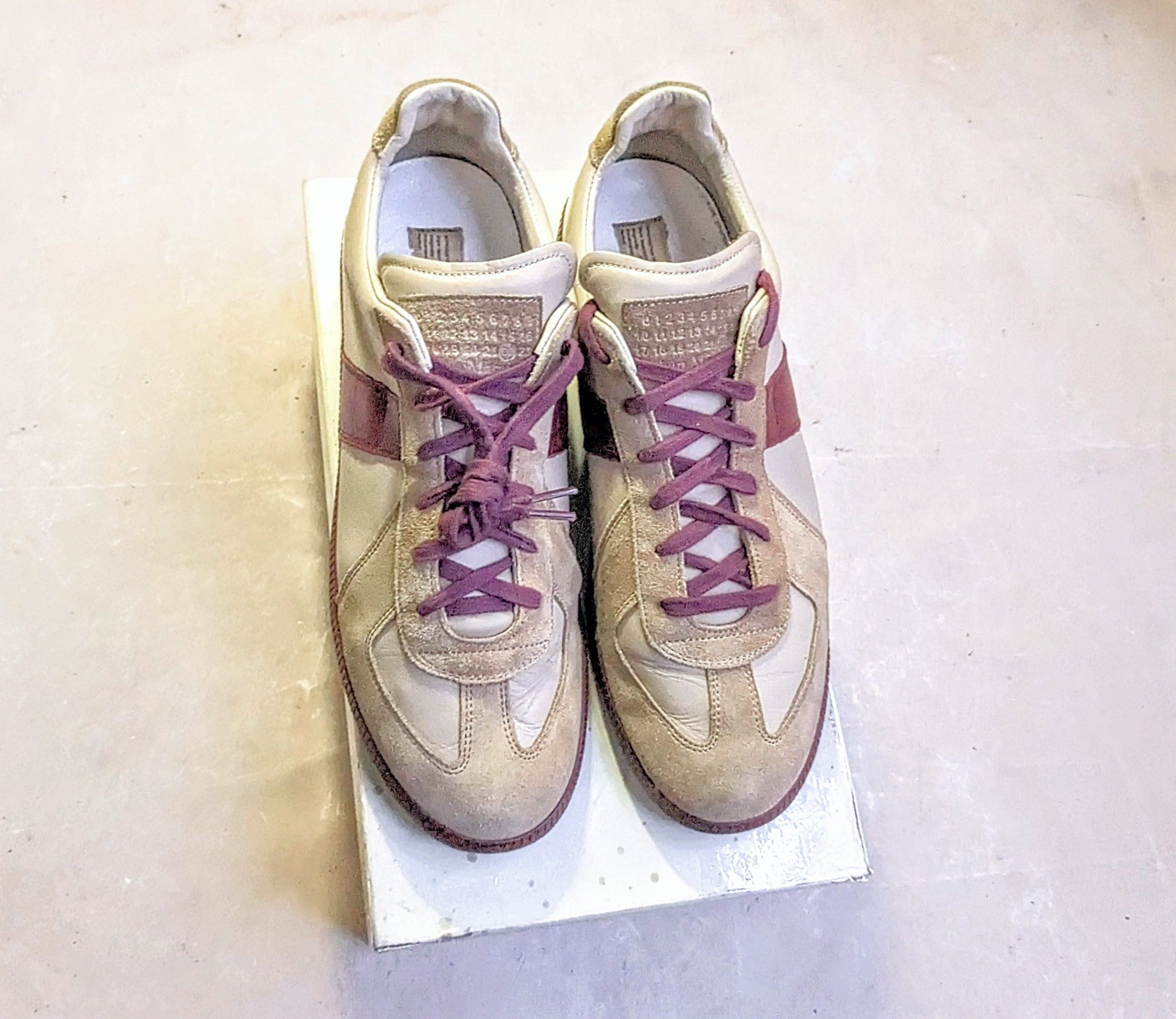 Maison Margiela Maison Margiela Replica GAT Biege Burgundy 12 45 Suede Size US 12 / EU 45 - 2 Thumbnail