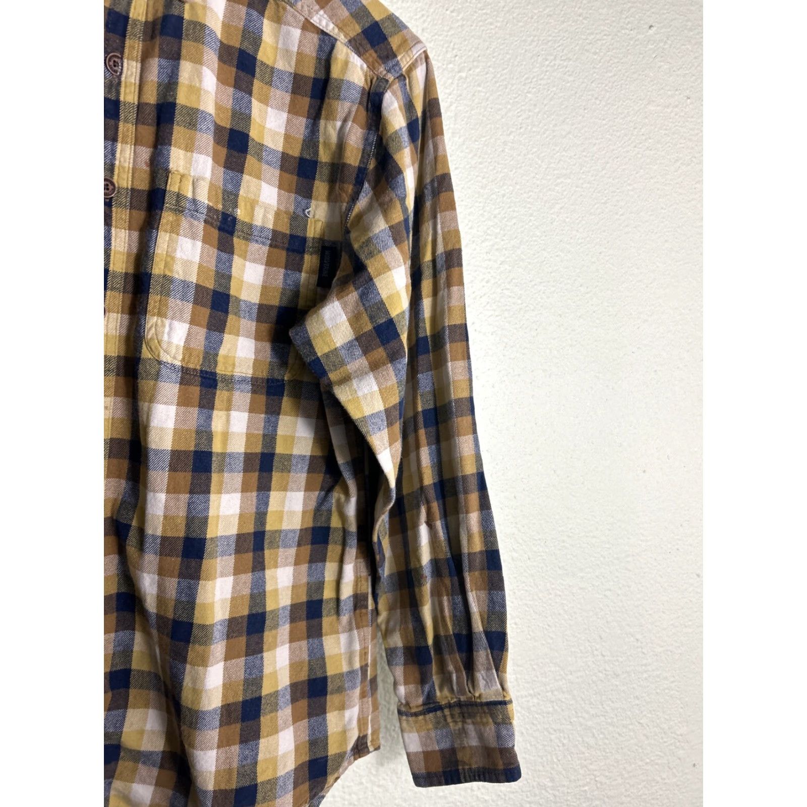 Vintage Wolverine Shirt Plaid Button-Up Long Sleeve Brown Beige M Mens Button-Down Collar 21” Chest 30” Length Flaw Button Broken Half Size US M / EU 48-50 / 2 - 6 Thumbnail