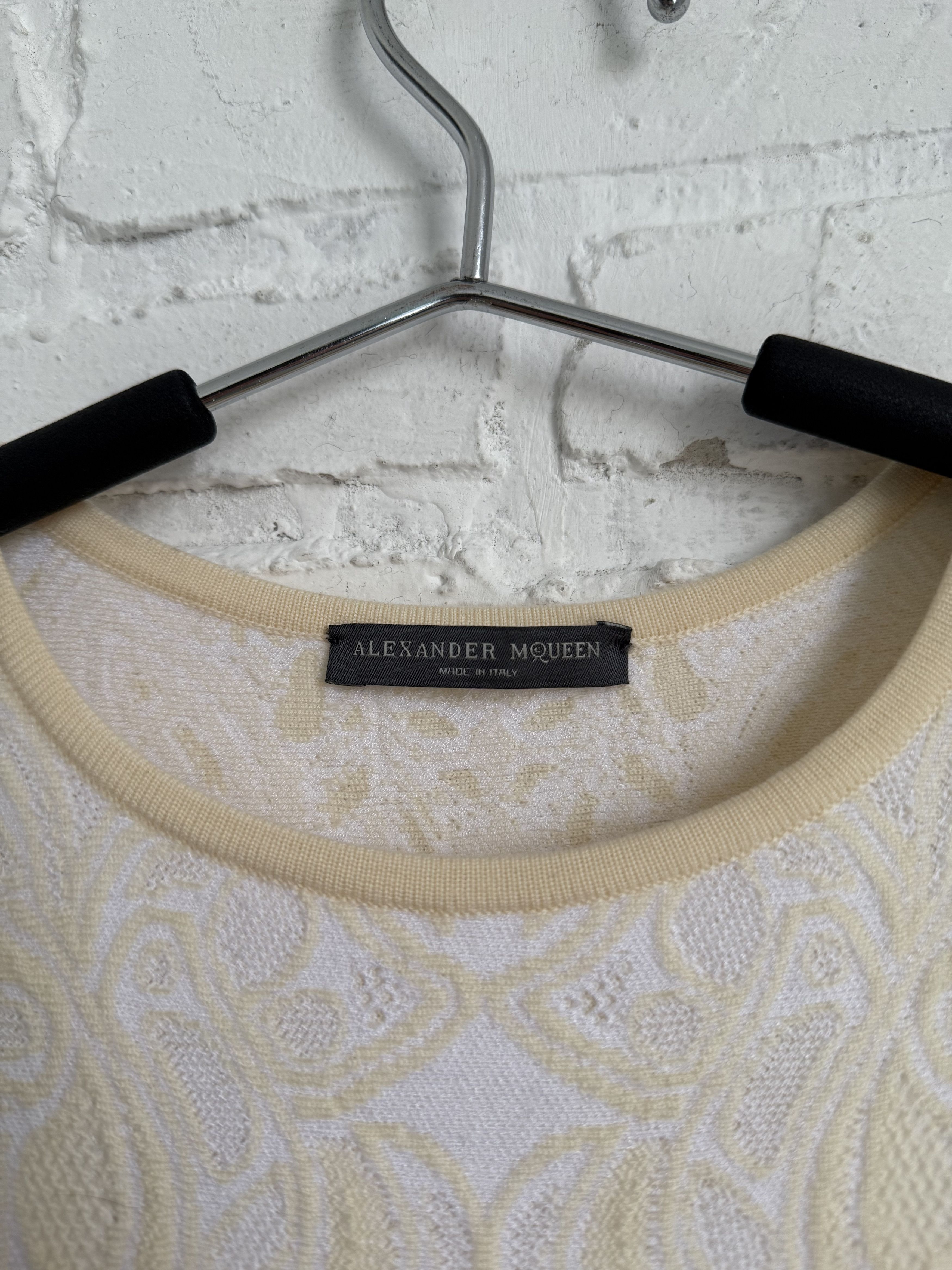 Alexander McQueen Runway Alexander Mcqueen floral jacquard wool dress Size M / US 6-8 / IT 42-44 - 3 Thumbnail