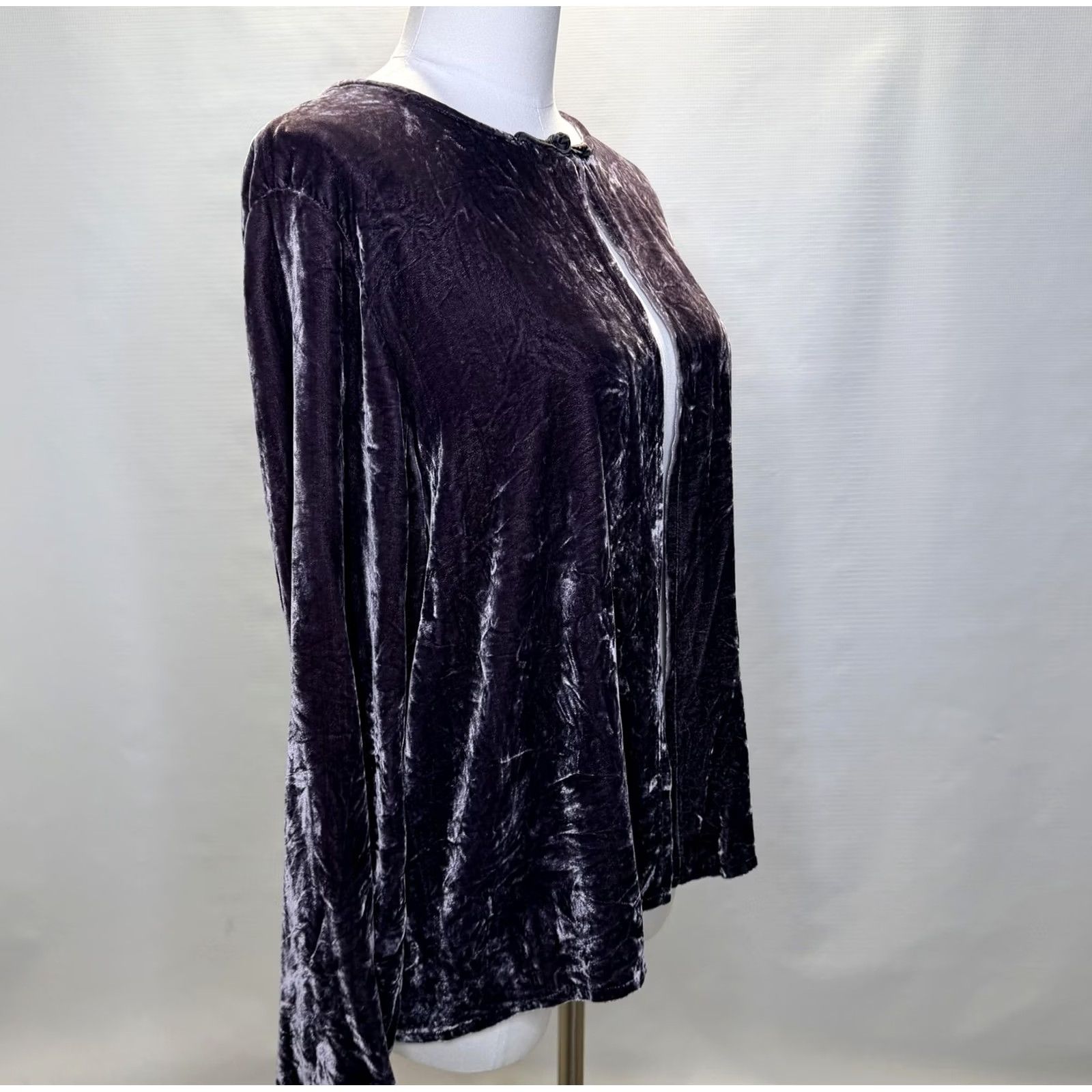 Eileen Fisher VINTAGE Eileen Fisher Cardigan Womens Medium Purple Crushed Velvet Silk Blend Open Front Size M / US 6-8 / IT 42-44 - 2 Thumbnail