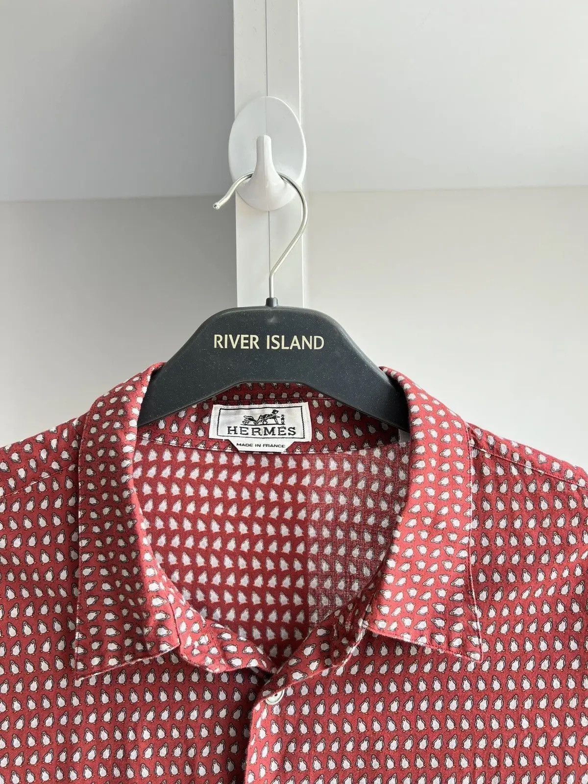 Designer × Hermes × Vintage Vintage Hermes Penguin Imprinted Fitted Coton Shirt Size US M / EU 48-50 / 2 - 5 Thumbnail