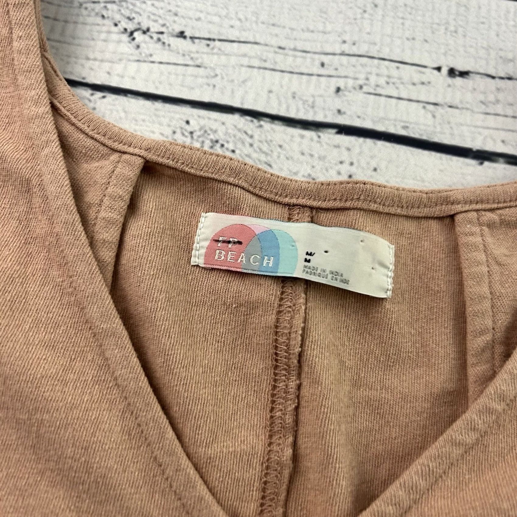 Free People Free People Beach Tank V-Neck Sleeveless Top Women’s M Beige Tan Size M / US 6-8 / IT 42-44 - 2 Thumbnail