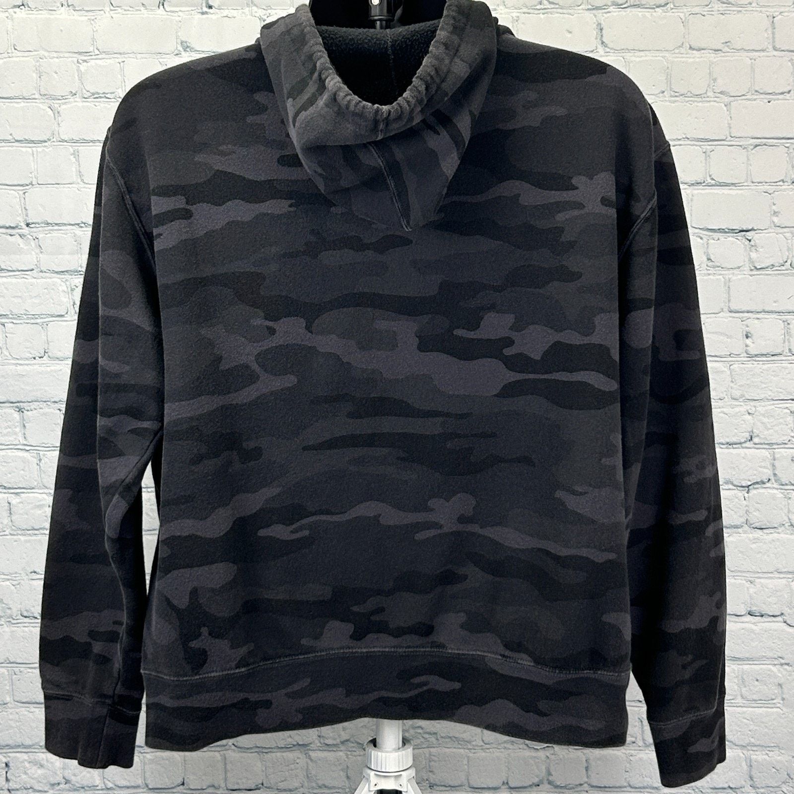 Other Batwoman Cast & Crew Hoodie Hooded Sweatshirt L Large Size US L / EU 52-54 / 3 - 2 Thumbnail
