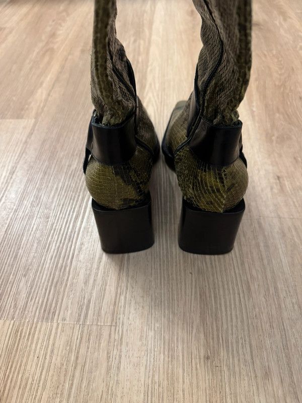 Other Enrico Antinori exotic python leather size 40,5 boots cowboy Size US 10.5 / IT 40.5 - 8 Thumbnail