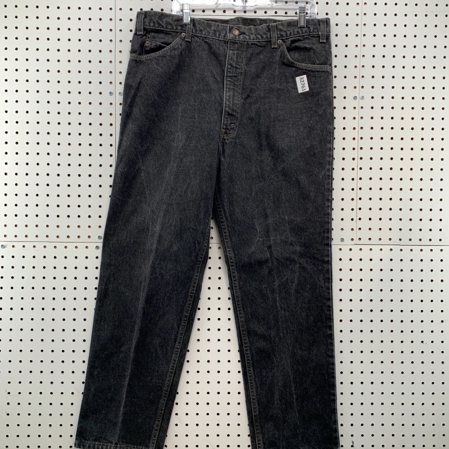 Levi's VINTAGE Levi's Levi's 540 Jeans Mens 36x30 Black Denim Relaxed Fit USA Leather Tab 540 Cowboy Style Mens Size US 36 / EU 52 - 2 Thumbnail