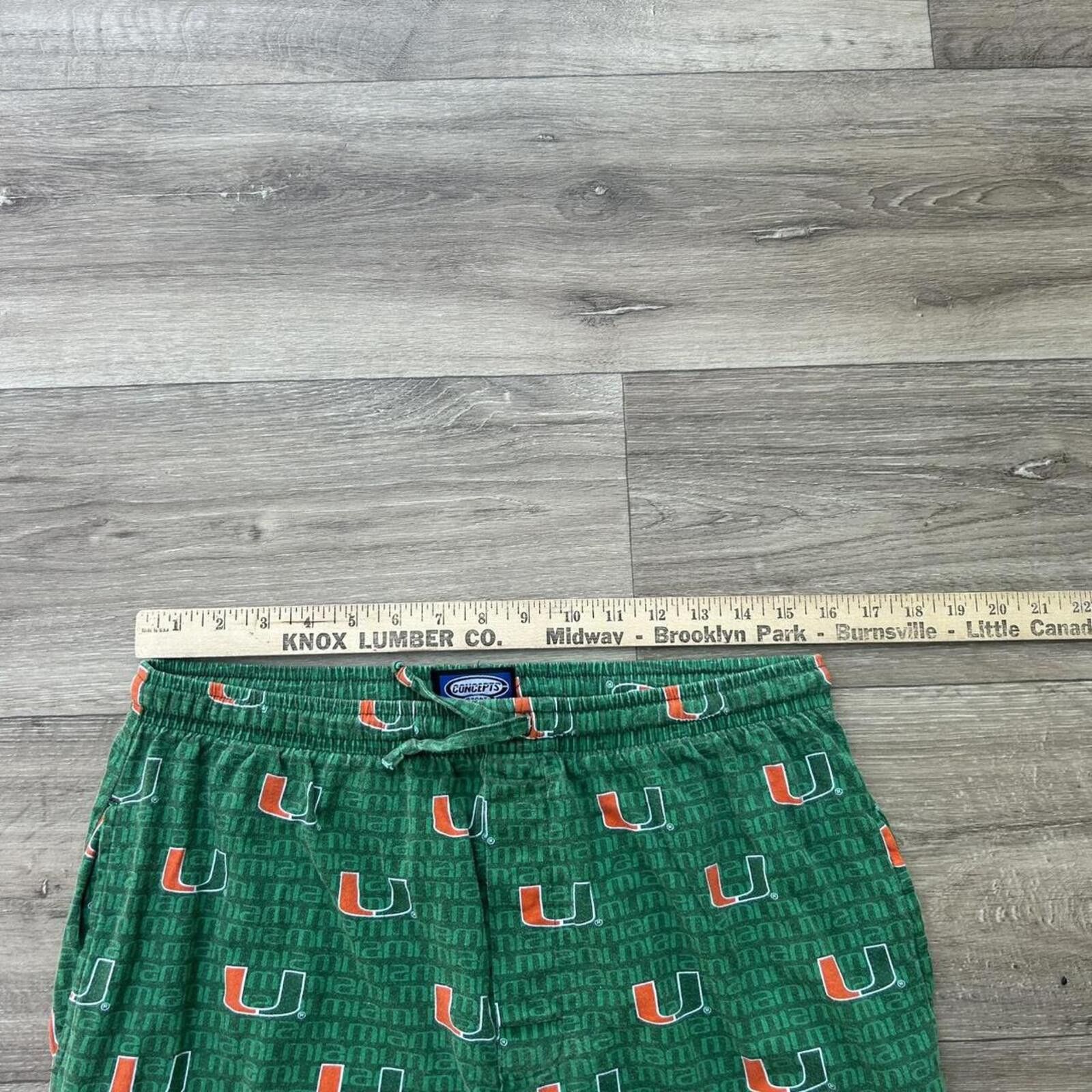 Other Vintage 90’s UM University of Miami Baggy Sweatpants size M Size US 32 / EU 48 - 5 Thumbnail