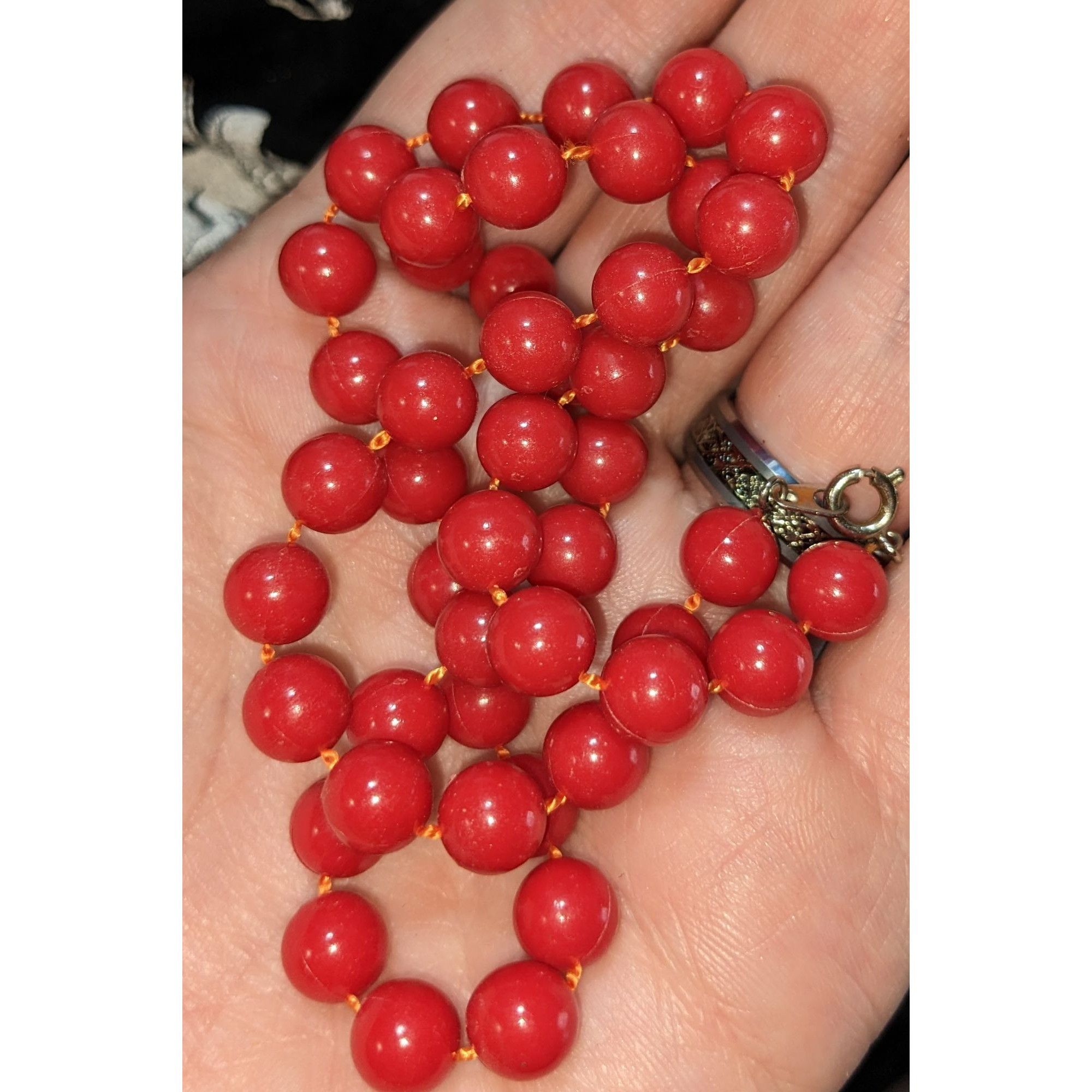 Other Simple Casual Red Beaded Necklace Size ONE SIZE - 2 Thumbnail