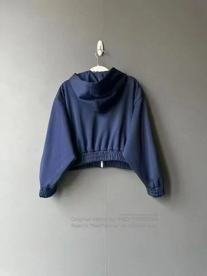 Celine Celine Hooded Cropped Jacket. Size L / US 10 / IT 46 - 2 Thumbnail