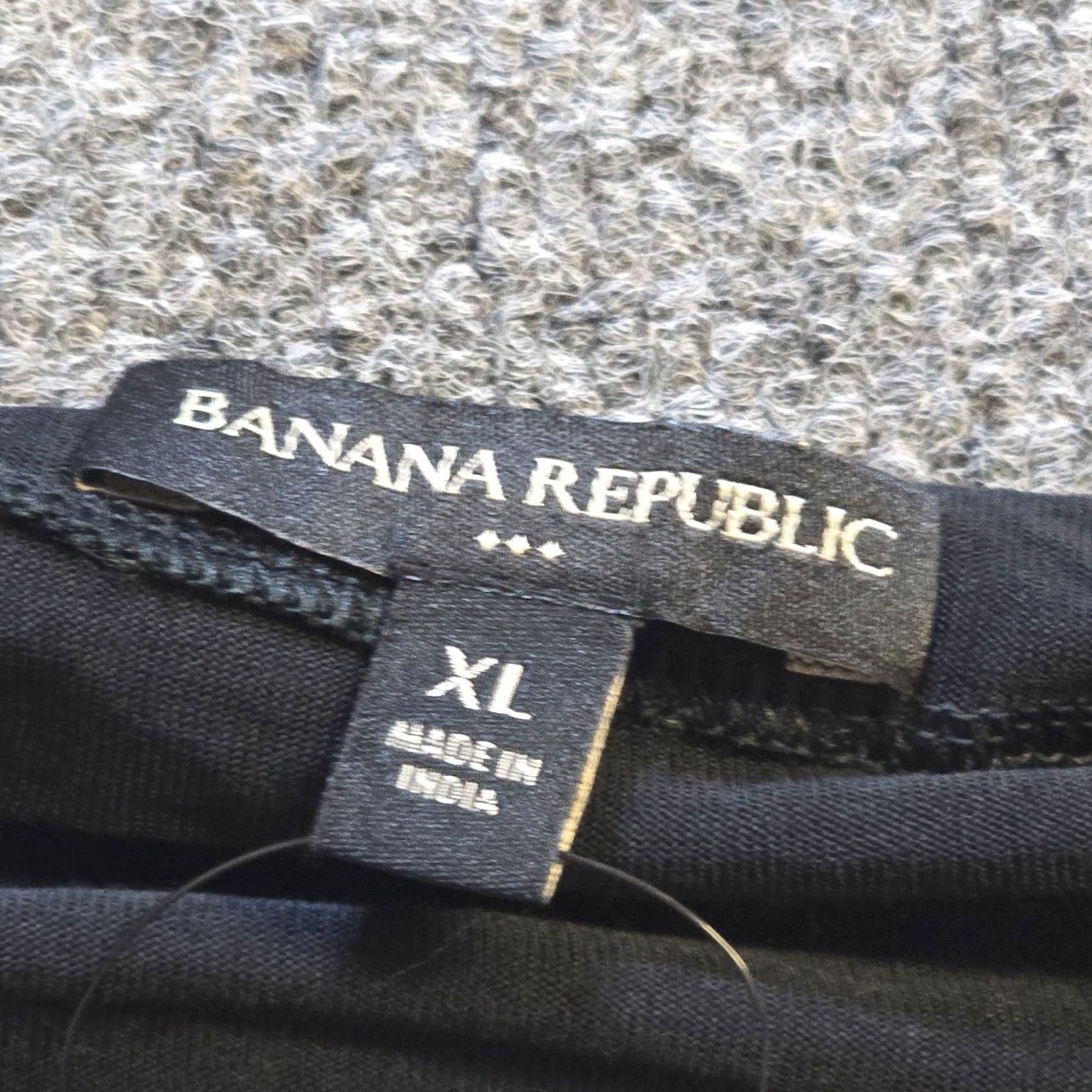 Banana Republic Banana Republic Top Women XL Black Mock Neck Ruched Stretch Minimal Capsule Shirt Size XL / US 12-14 / IT 48-50 - 3 Thumbnail