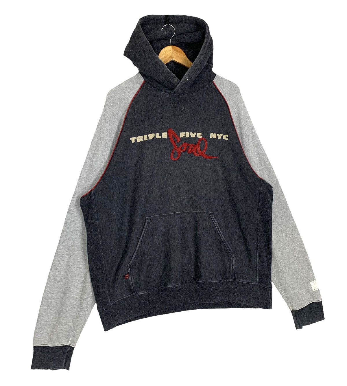 Vintage Triple 5 Soul NYC Big Size Hoodie Size XL