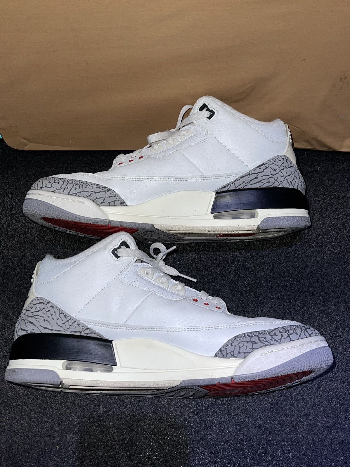 Jordan Brand × Nike Jordan 3 ‘Reimagined’ Size US 11.5 / EU 44-45 - 3 Thumbnail