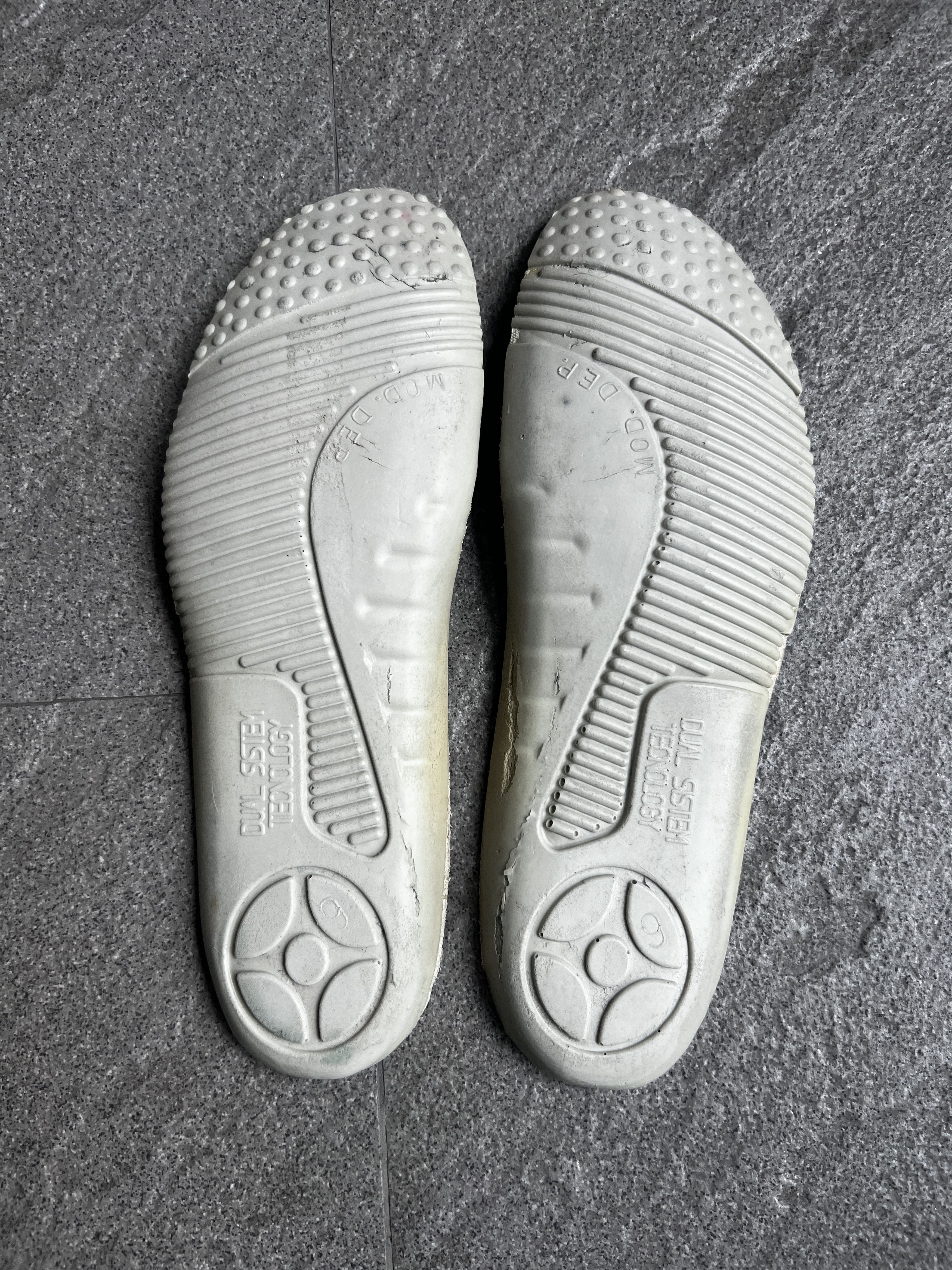 Rick Owens Drkshdw *Smallest Rare* Rick Owens DRKSHDW Canvas Low Sneakers EU35 Size US 5 / IT 35 - 14 Thumbnail