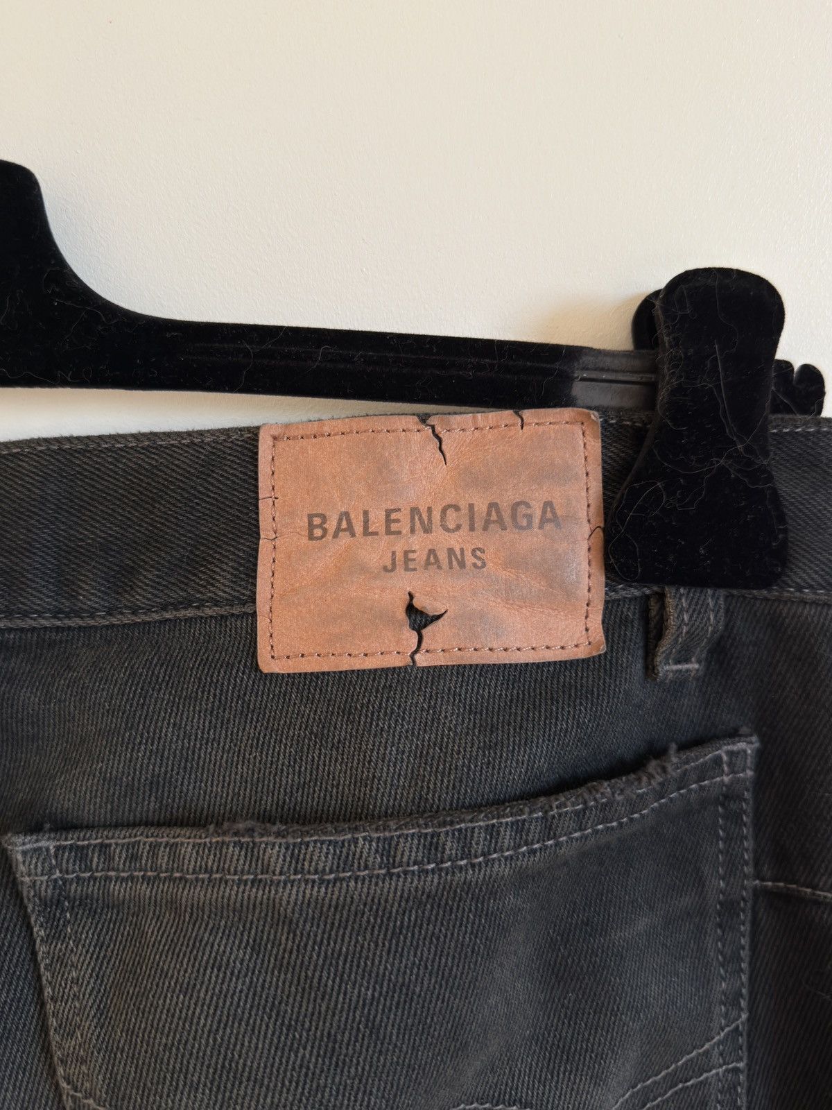 Balenciaga Balenciaga 25SS super low waist jeans Size US 34 / EU 50 - 5 Thumbnail