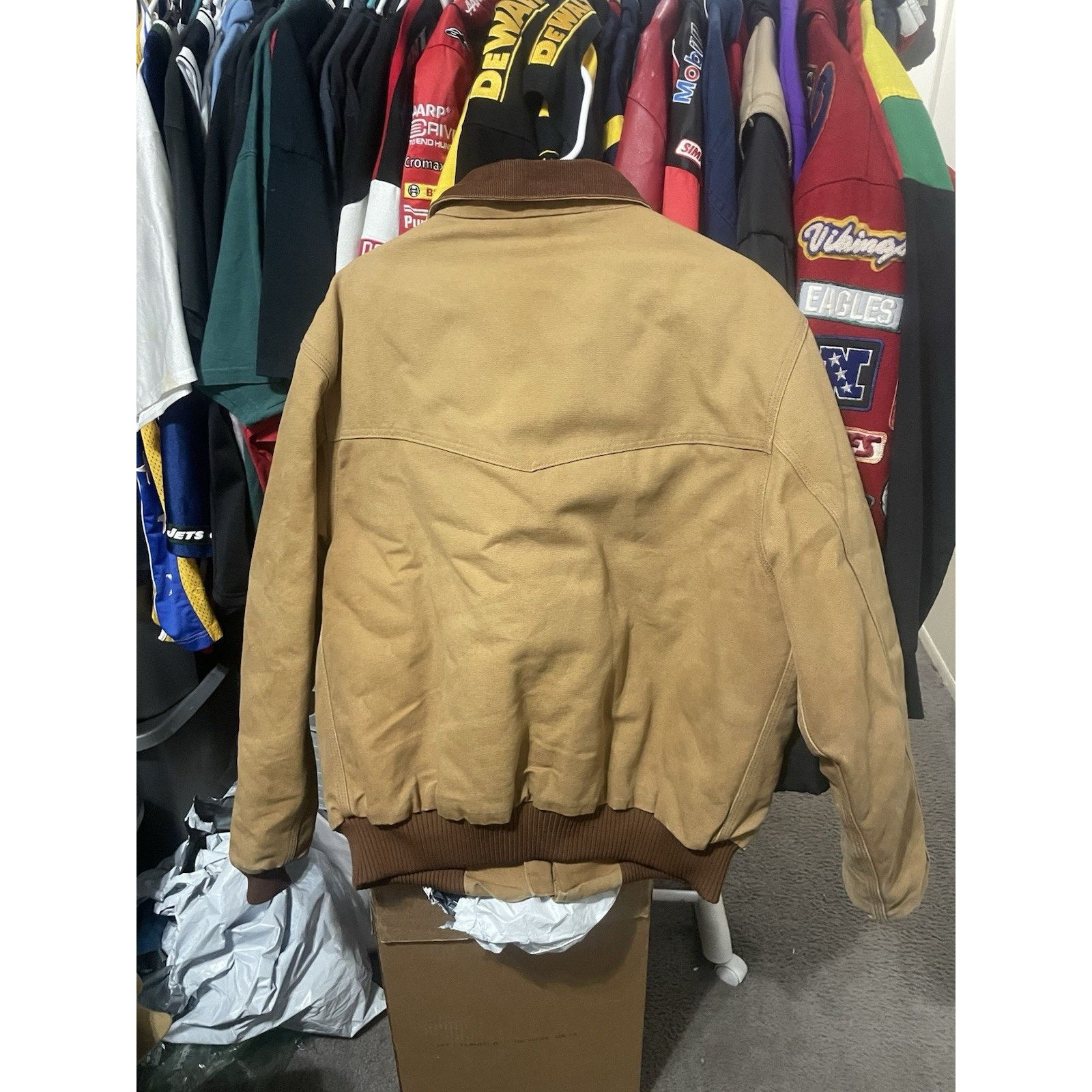 Carhartt Size XL-VTG Carhartt Santa Fe Red Quilt Lined J13 Tan Jacket Size US XL / EU 56 / 4 - 2 Thumbnail