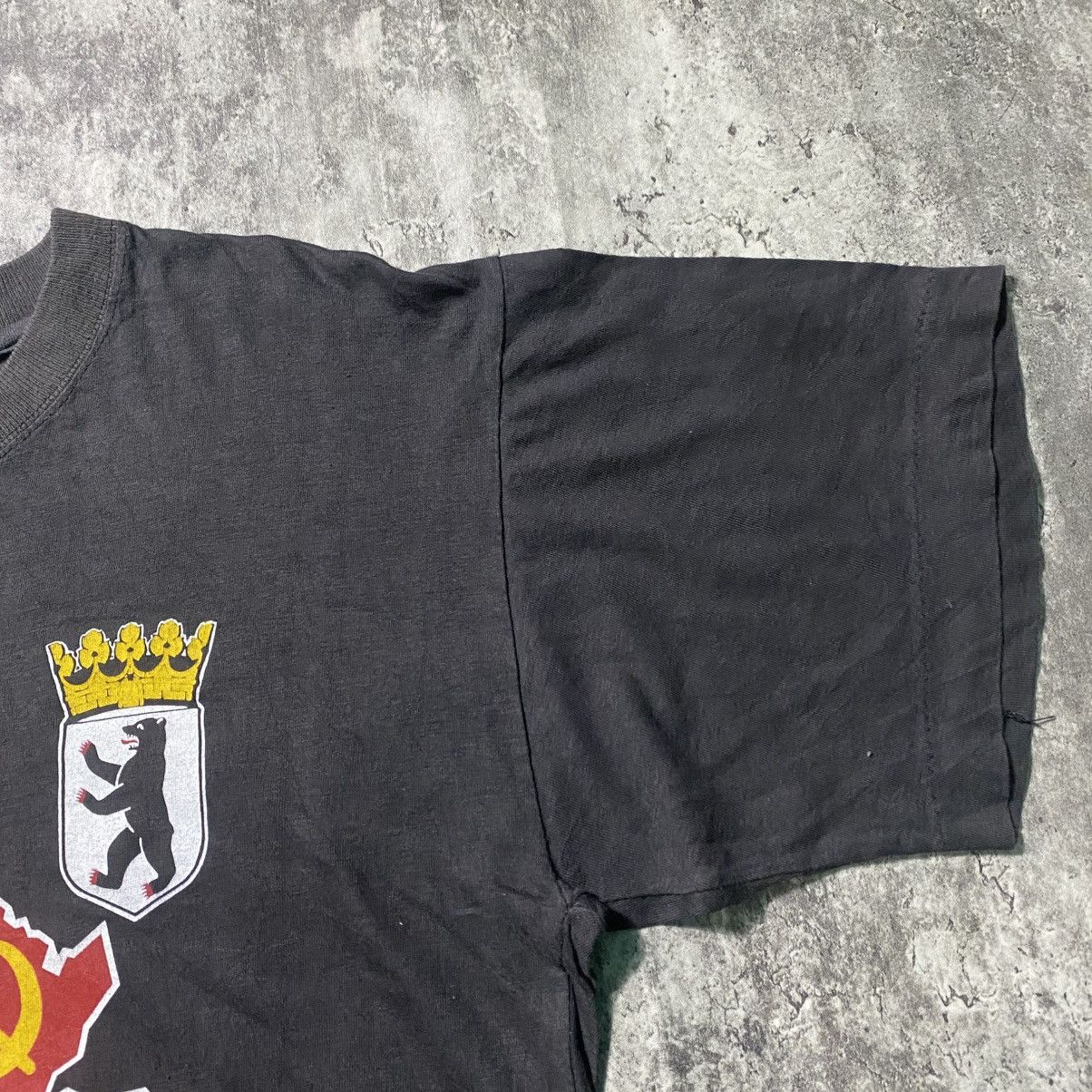 Band Tees Rare Vintage 80's Berlin West Sectors Pre Unified Tshirt Size US M / EU 48-50 / 2 - 8 Thumbnail
