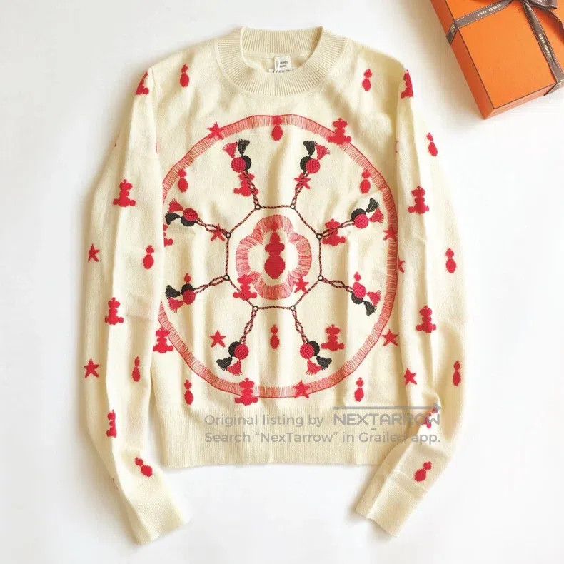 Hermes Hermes Embroidered Beige Cashmere Sweater Knit Top Size XS / US 0-2 / IT 36-38 - 2 Thumbnail