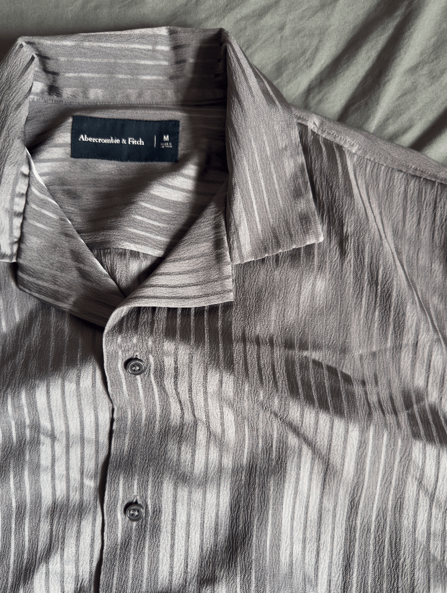 Abercrombie & Fitch Abercrombie & Fitch Camp Collar Button-Up Shirt med $75 Size US M / EU 48-50 / 2 - 4 Thumbnail