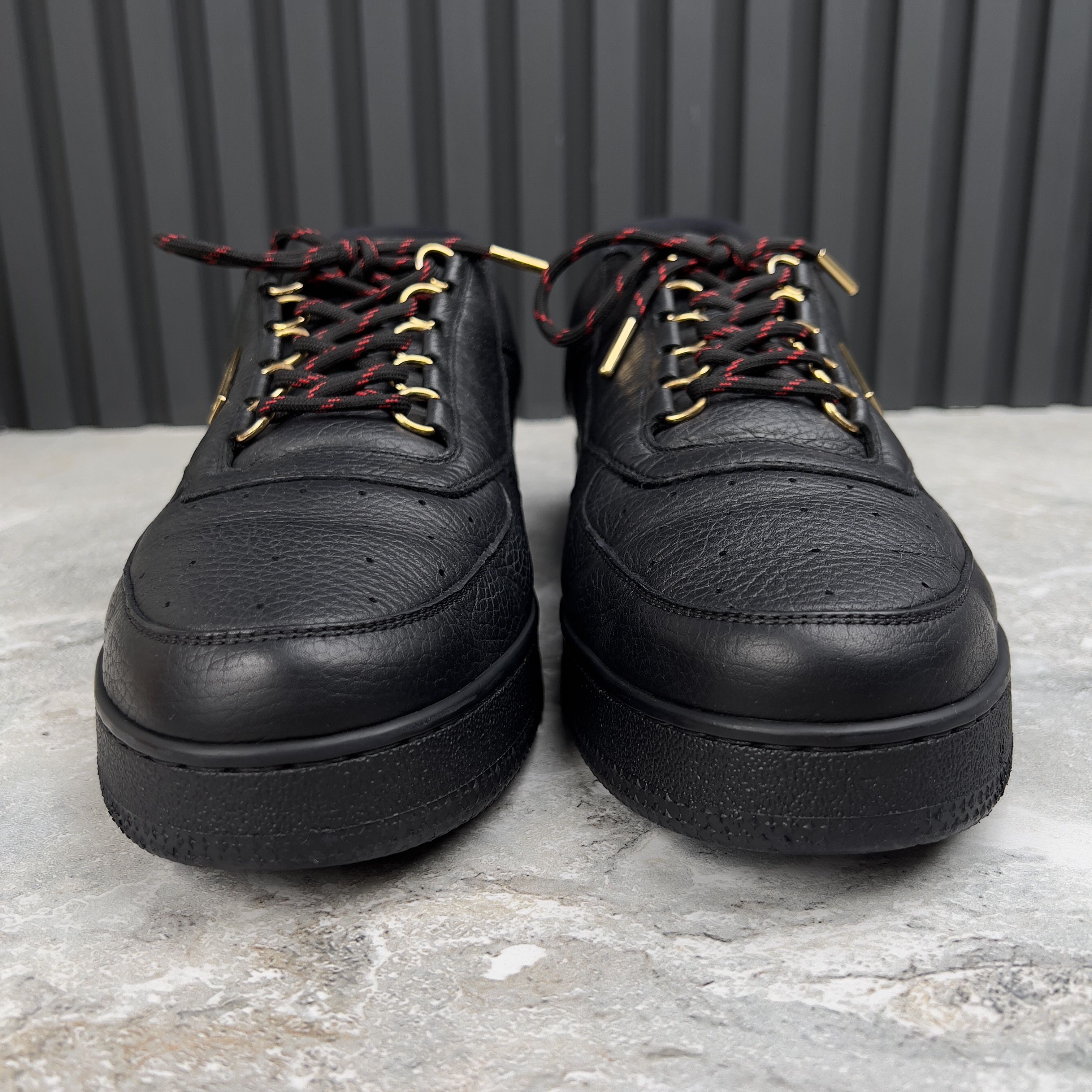 Louis Vuitton Louis Vuitton Trainer Logo Sneaker Leather Size US 11.5 / EU 44-45 - 8 Thumbnail
