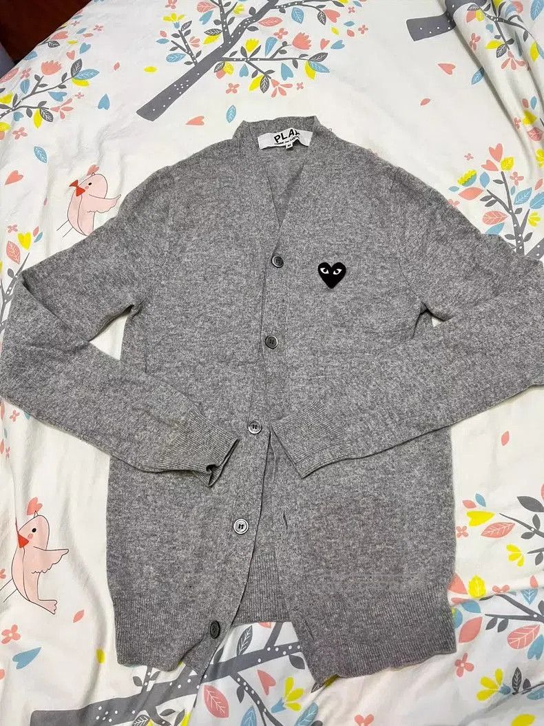Other CDG 100% Wool Heart Cardigan . Size US M / EU 48-50 / 2 - 1 Thumbnail