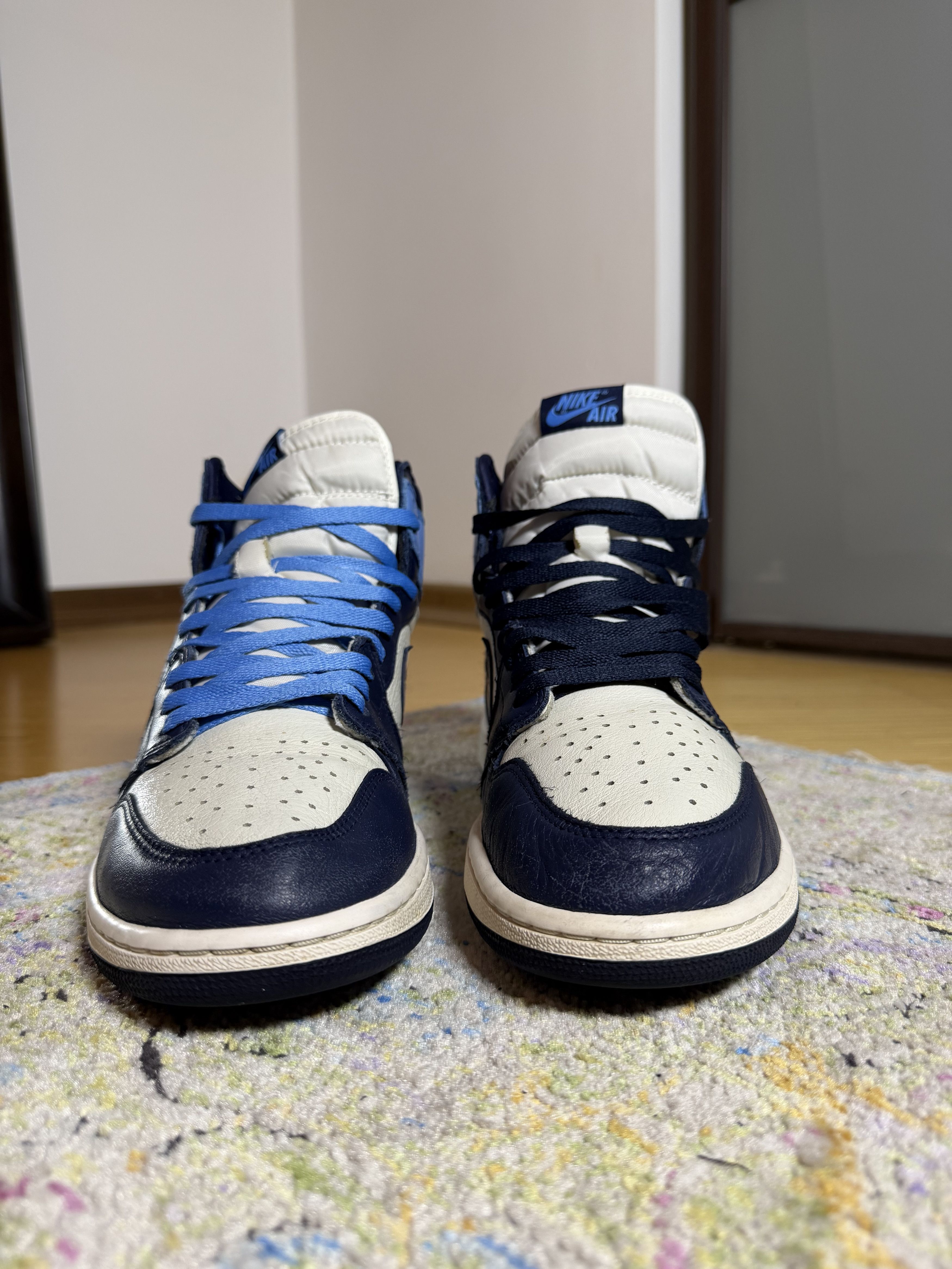 Jordan Brand Nike Air Jordan 1 Retro High OG 'Obsidian' Sneakers Size US 11 / EU 44 - 5 Thumbnail