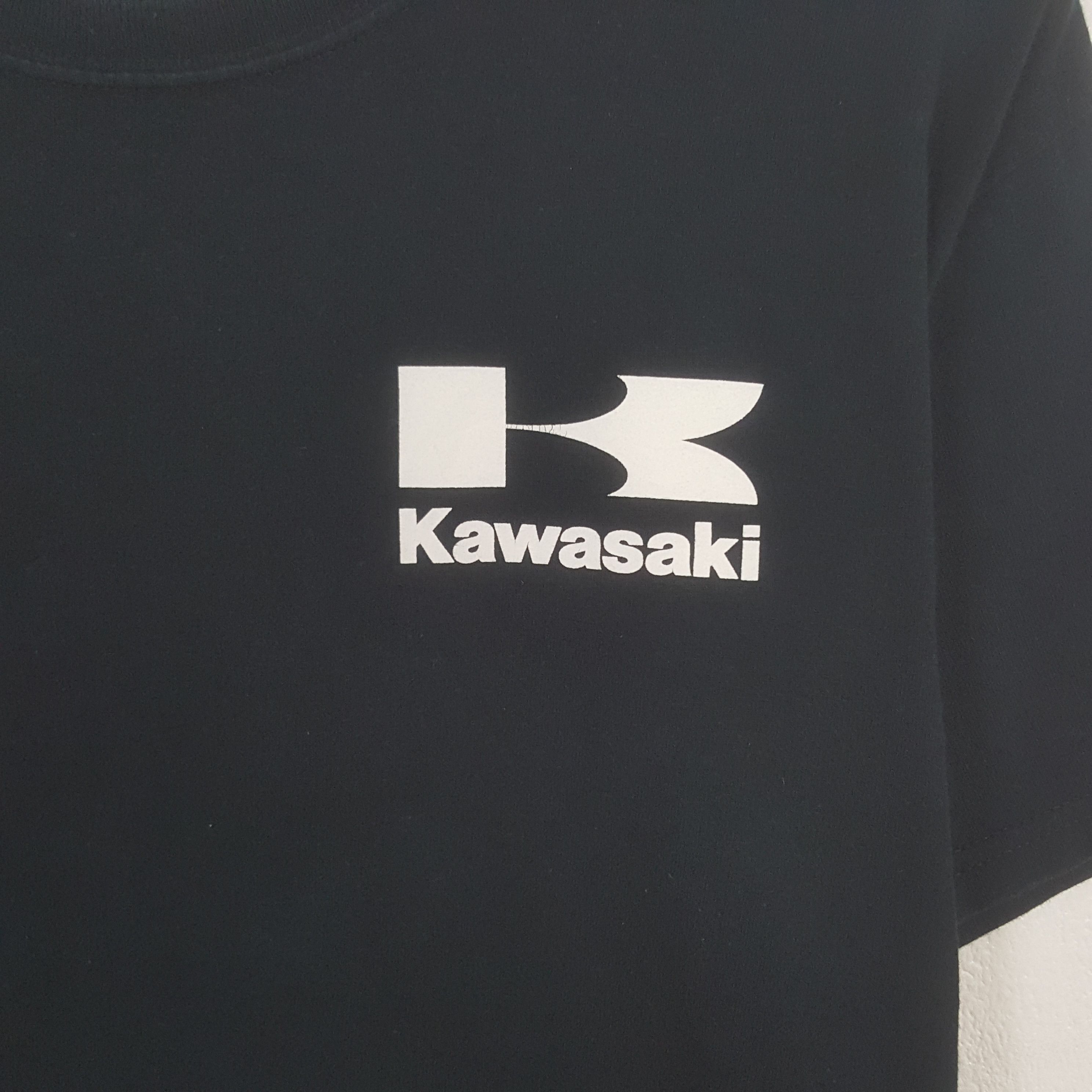 Japanese Brand Vintage Kawasaki Big Logo Racing Tshirt Size US L / EU 52-54 / 3 - 4 Thumbnail