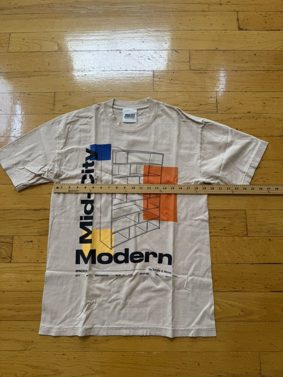 Bricks & Wood mid city modern t shrit Size US M / EU 48-50 / 2 - 5 Thumbnail