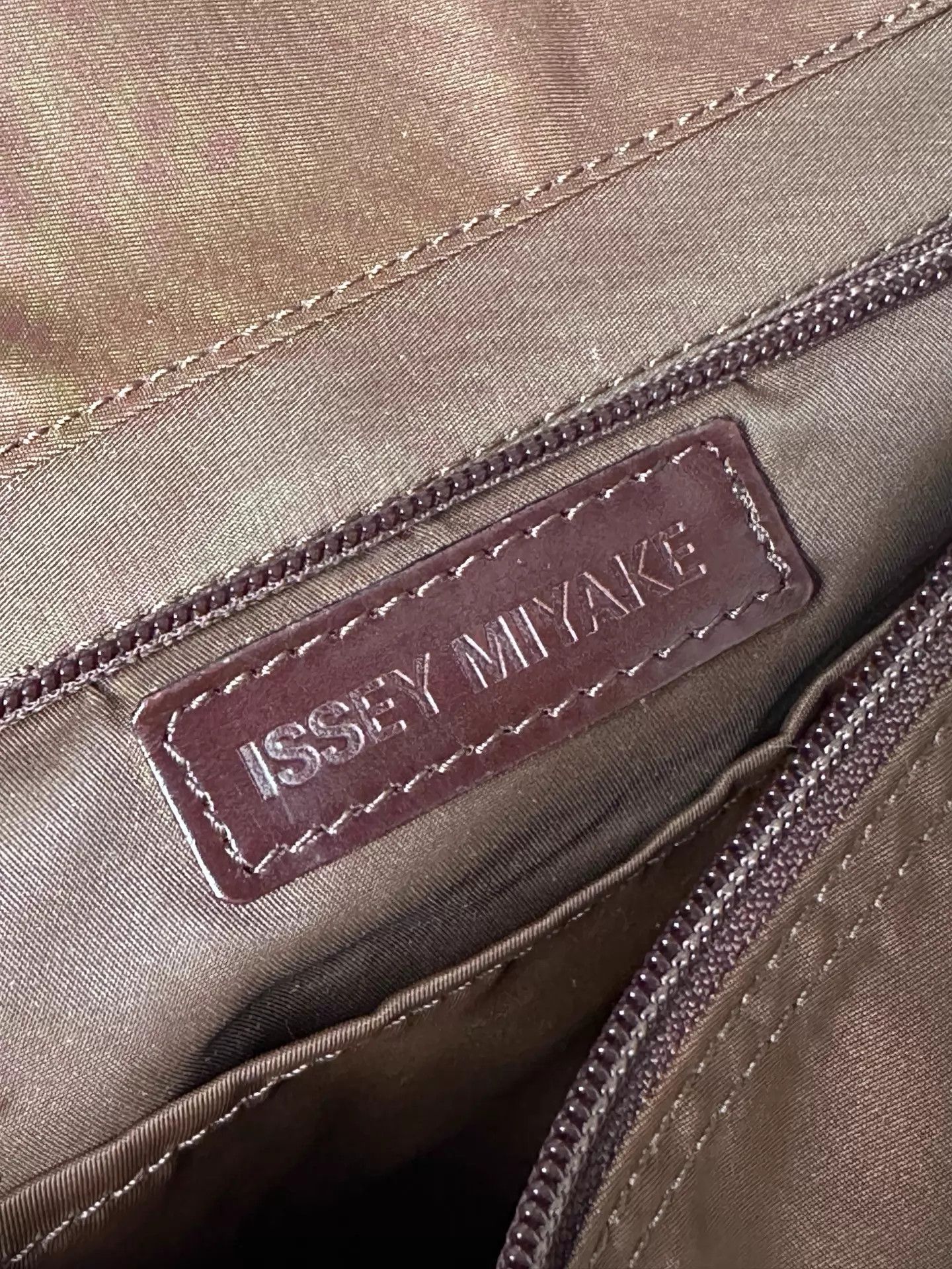 Issey Miyake Issey Miyake PACKAGE Foldable Nylon Backpack Size F Size ONE SIZE - 4 Thumbnail