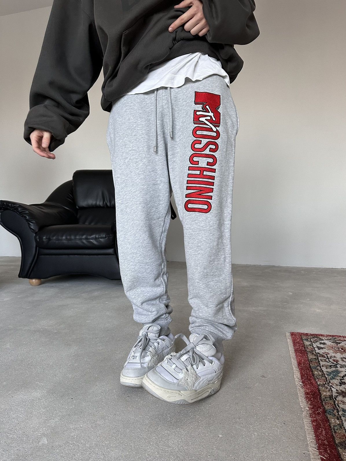 image of H&m Sweatpants in Grey, Men's (Size 30)