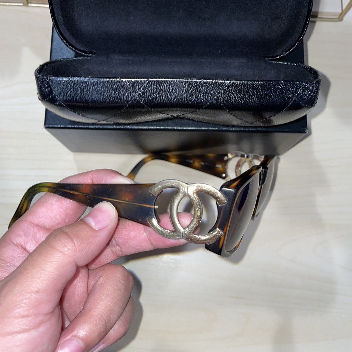 Chanel Vintage Chanel Sunglasses Size ONE SIZE - 1 Thumbnail
