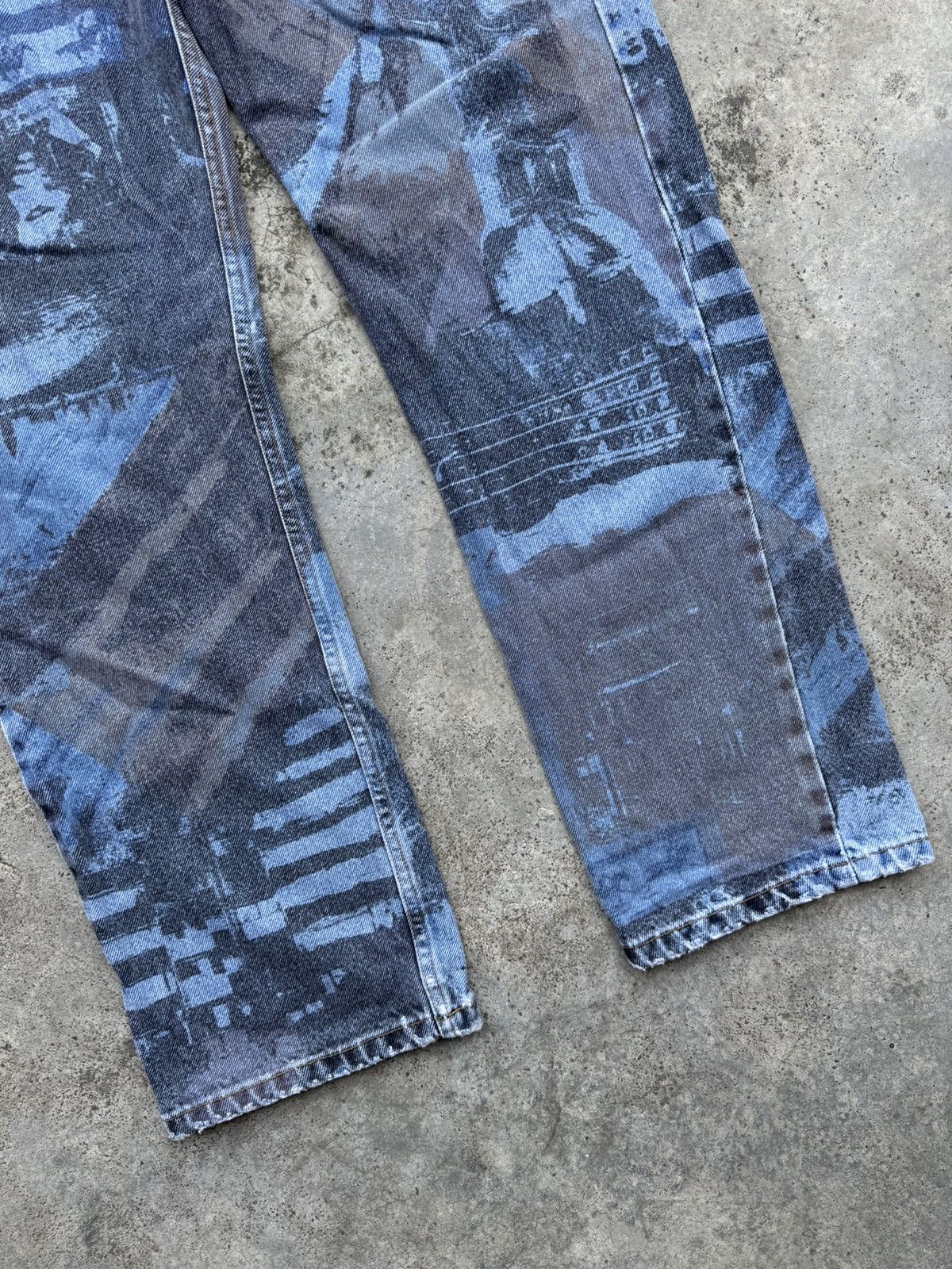 Katharine Hamnett London RARE Design🔥Vintage Katharine Hammett printed denim jeans Size US 31 - 5 Thumbnail