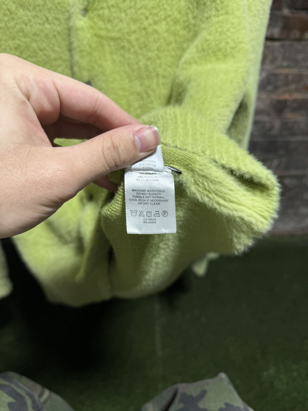 Stussy Stussy Lime Green Shaggy Cardigan Size US M / EU 48-50 / 2 - 5 Thumbnail