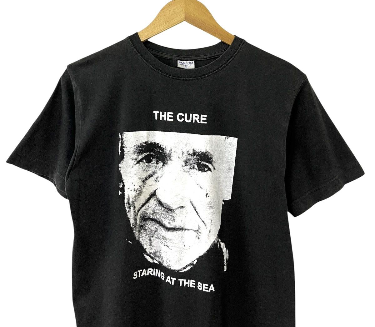 Band Tees THE CURE STARING AT THE SEA VINTAGE GOTHIC ROCK BAND TSHIRT Size US M / EU 48-50 / 2 - 3 Thumbnail
