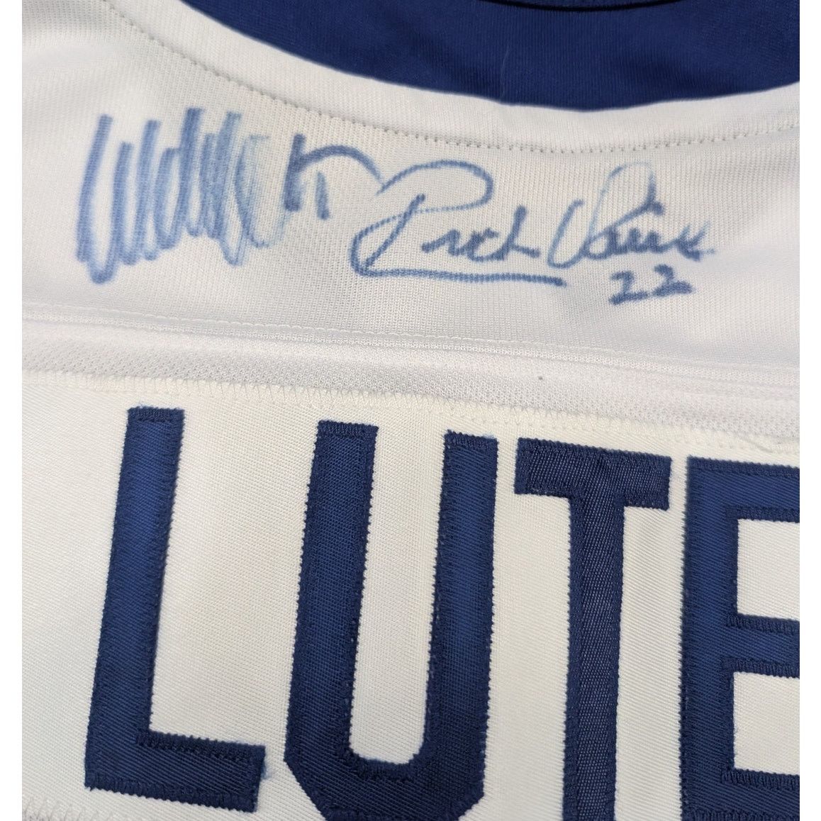 NHL Toronto Maple Leafs Hockey School Youth Jersey Signed Size US S / EU 44-46 / 1 - 7 Thumbnail