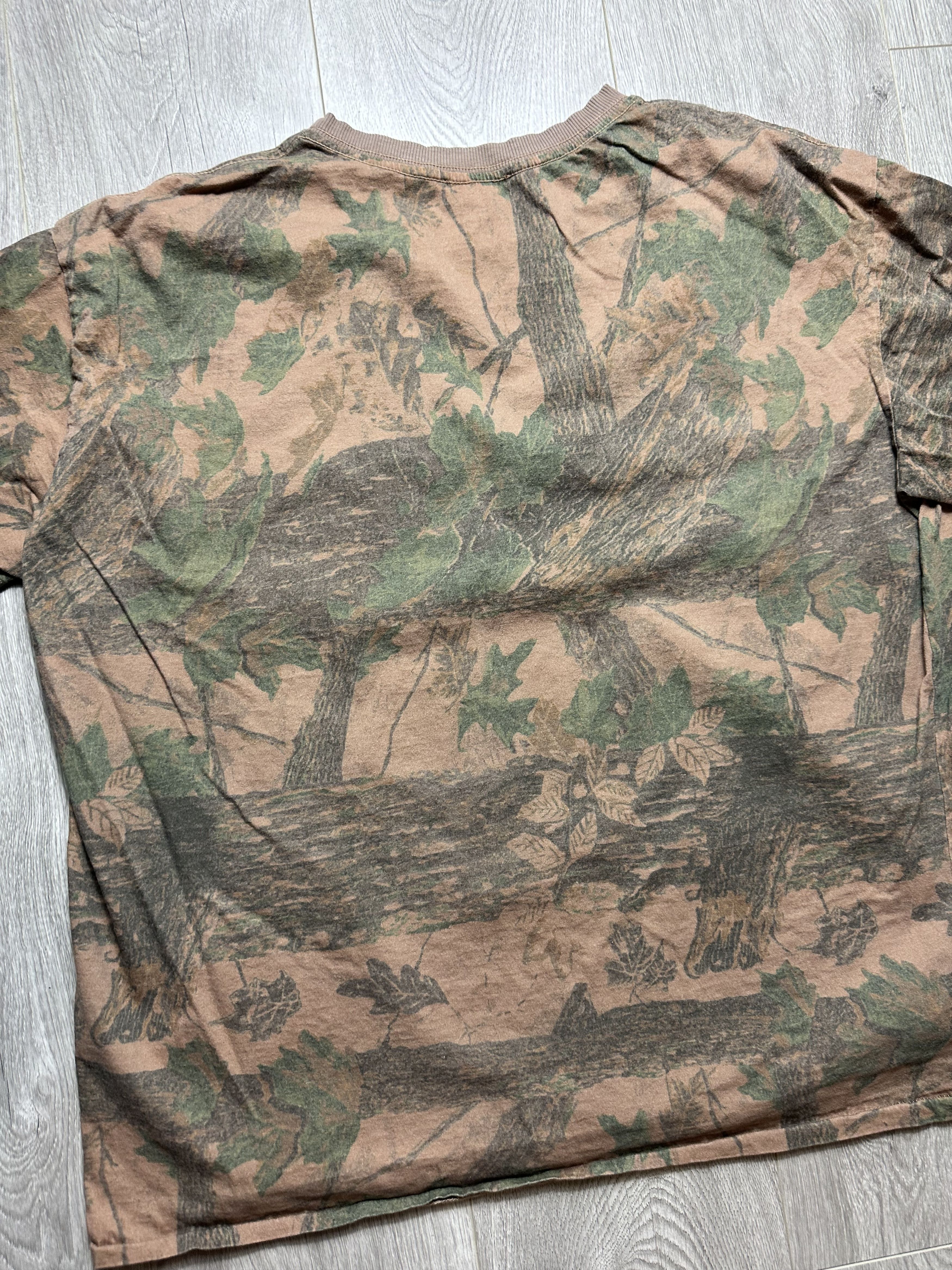 Yeezy Yeezy Season 4 Woodland Camo Oversized T-Shirt Size US S / EU 44-46 / 1 - 4 Thumbnail