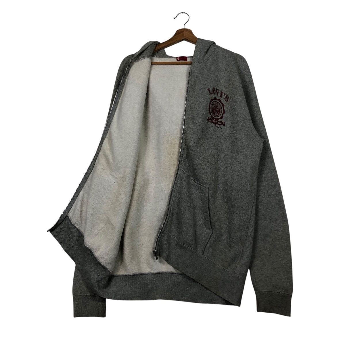 Levi's Vintage Levi’s Athleisure Hoodie — Red Tab, Crest Print Size US XL / EU 56 / 4 - 13 Thumbnail