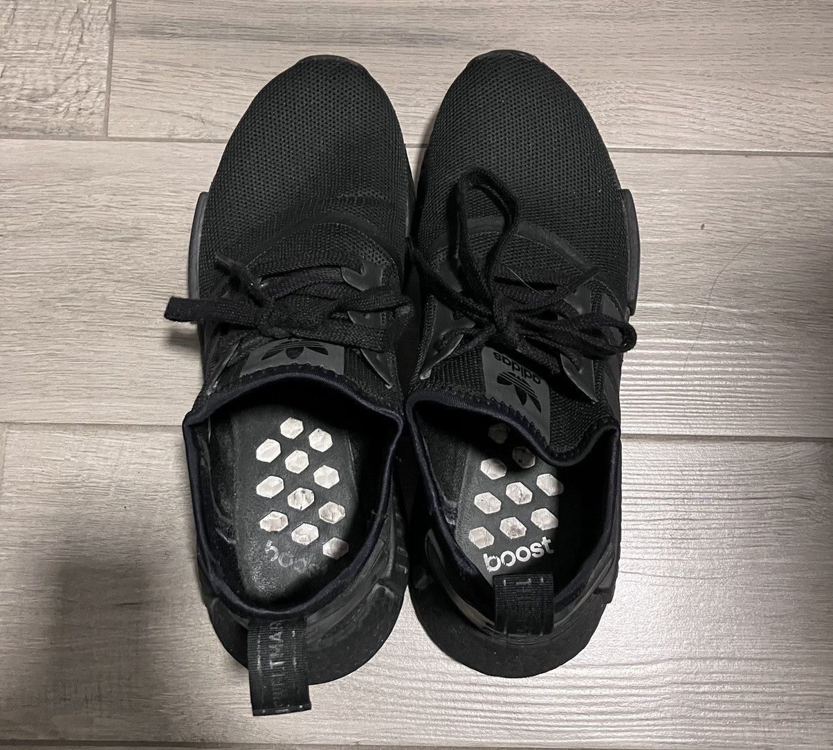 Adidas Adidas NMD R1 Triple Black Size US 9.5 / EU 42-43 - 3 Thumbnail