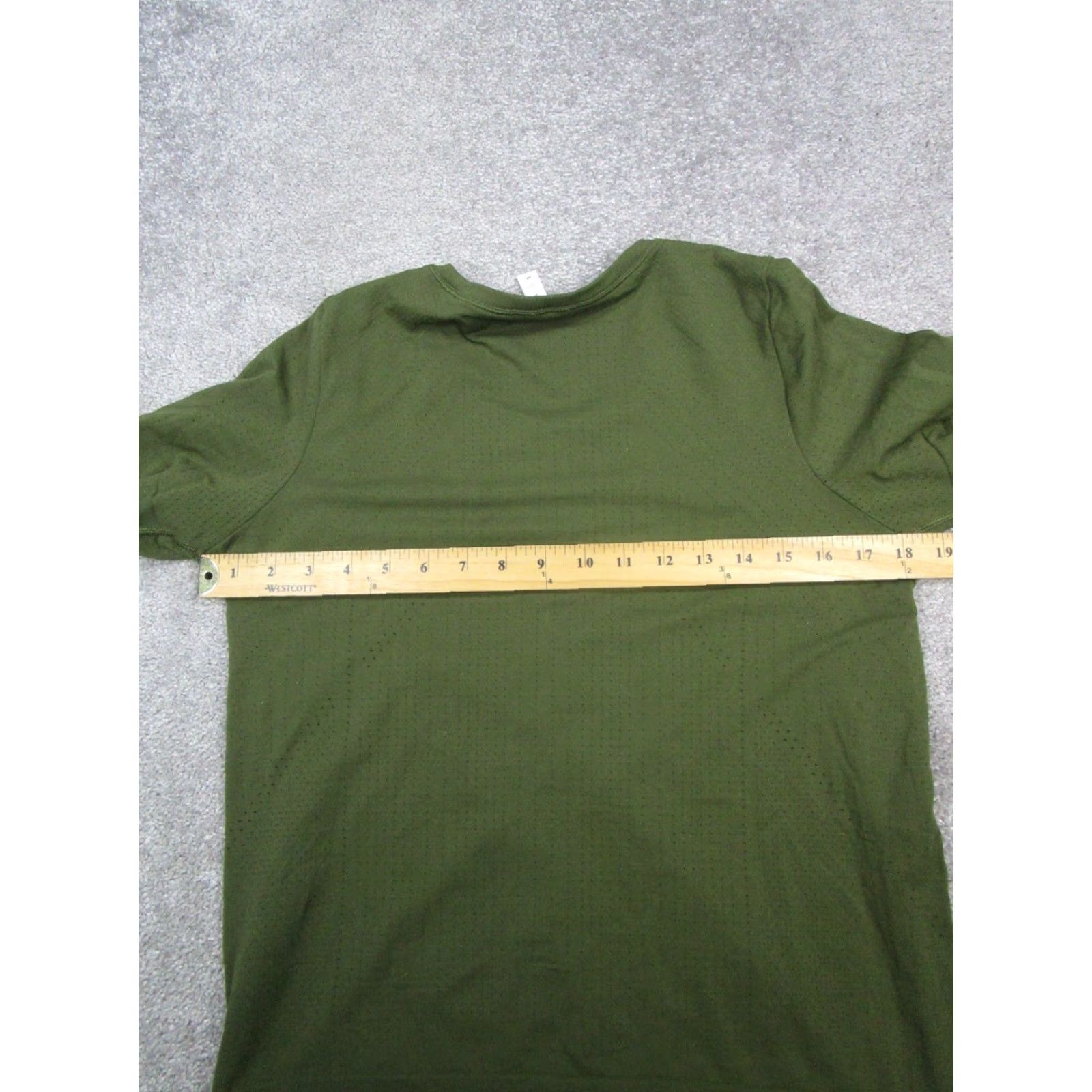 Athleta Athleta Womens Shirt M Green Athletic Pullover Casual Long Sleeve" Size M / US 6-8 / IT 42-44 - 4 Thumbnail
