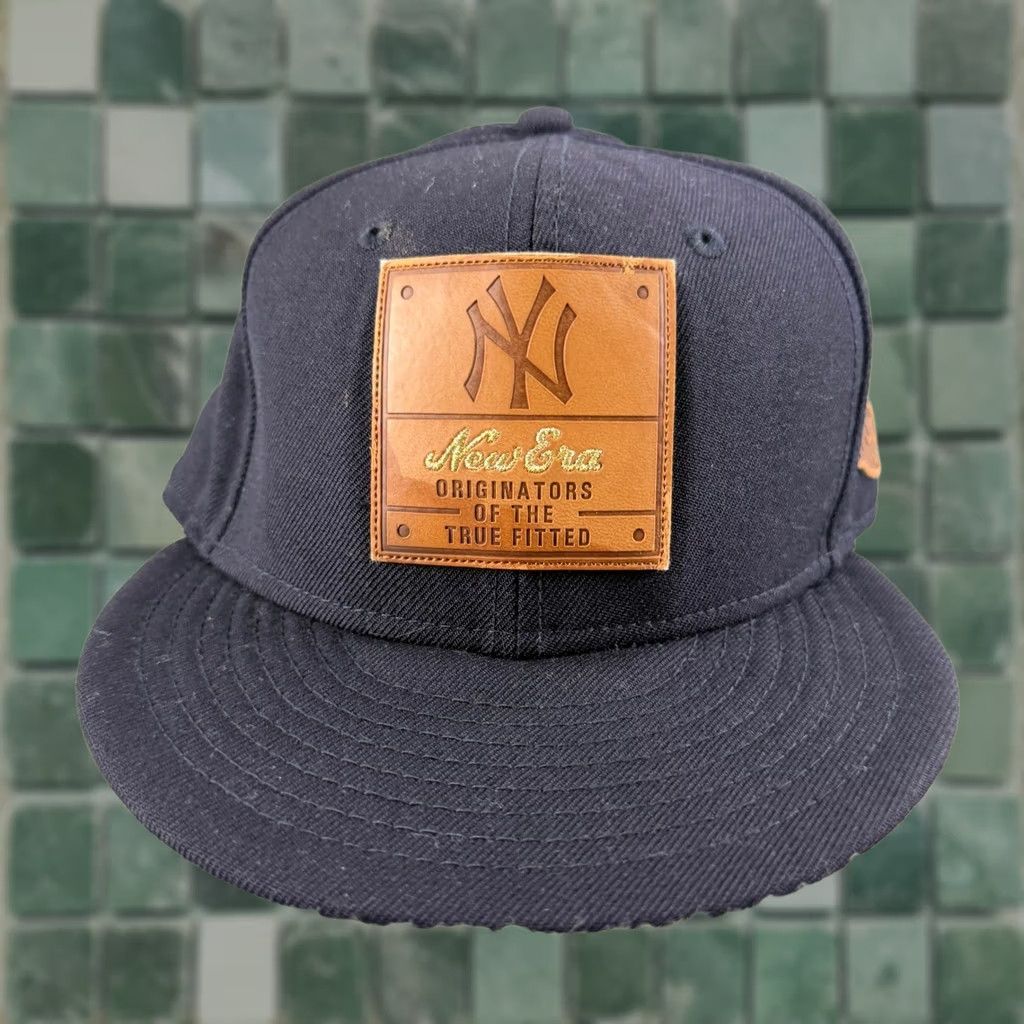 New Era New Era 59FIFTY Fitted Hat Mens 7 1/4 Navy Blue NY Yankees Wool Leather Patch Baseball Cap Solid Circa 1990s Mens Size ONE SIZE - 1 Thumbnail