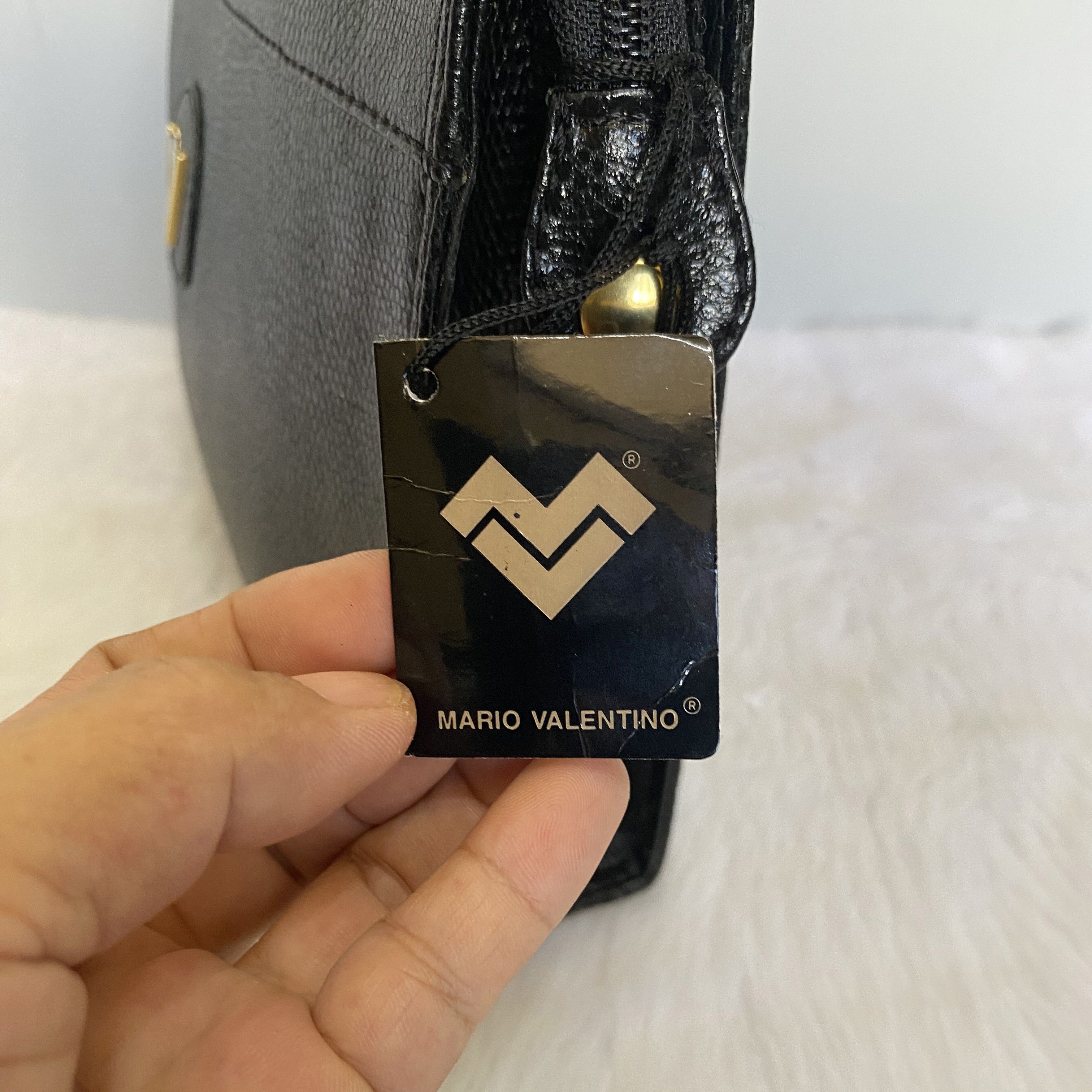Mario Valentino × Vintage MARIO VALENTINO Vintage Black Leather Clutch Bag Size ONE SIZE - 11 Thumbnail