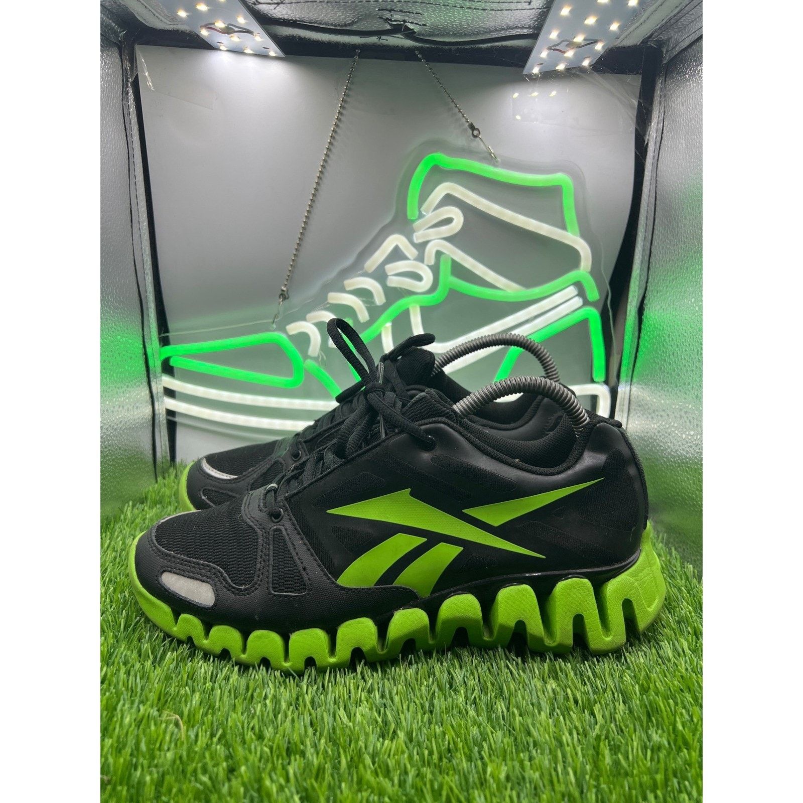 Reebok Reebok ZigTech Running Shoes Men's Black Green 6.5 W 8 Size US 6.5 / EU 39-40 - 1 Thumbnail