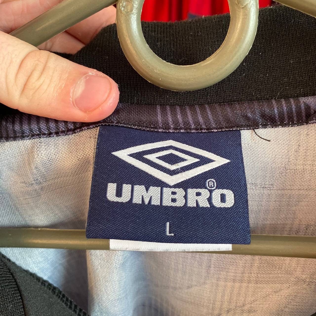 Umbro × Vintage Vintage Umbro England 1990 Home National soccer jersey Size US L / EU 52-54 / 3 - 5 Thumbnail