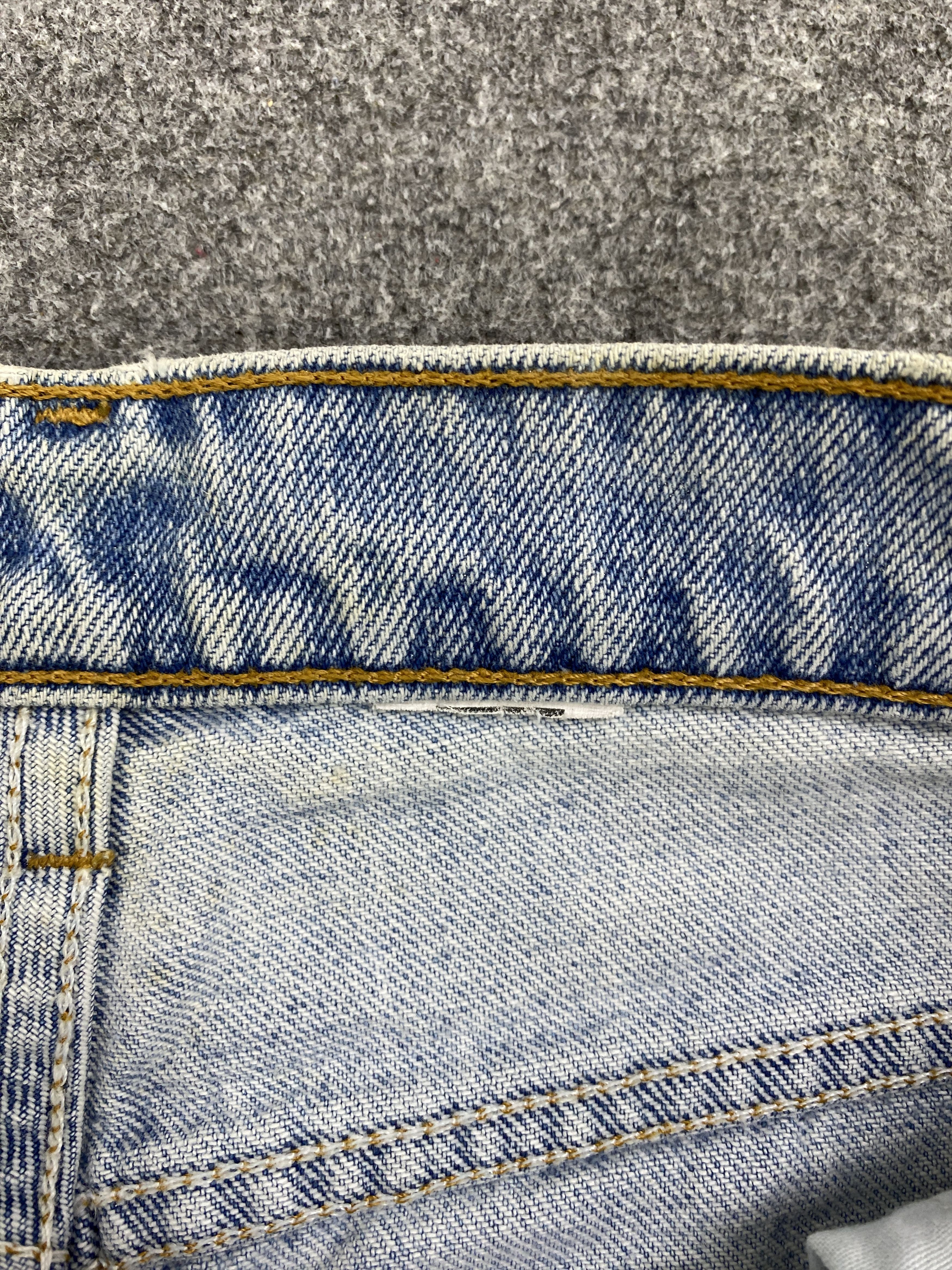 Levi's × Vintage Light Blue Washed Vintage Levis 551 Jeans Size US 28 / EU 44 - 11 Thumbnail