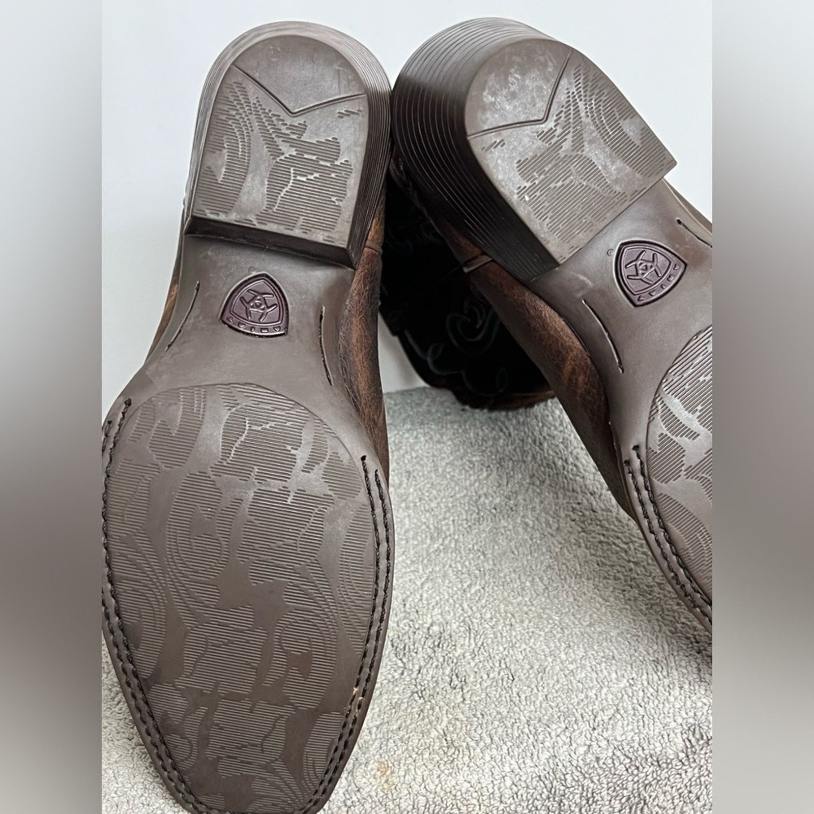 Ariat ARIAT Womens Legend Western Cowboy Boot Size 9.5B Brown NICE Size US 9.5 / IT 39.5 - 9 Thumbnail