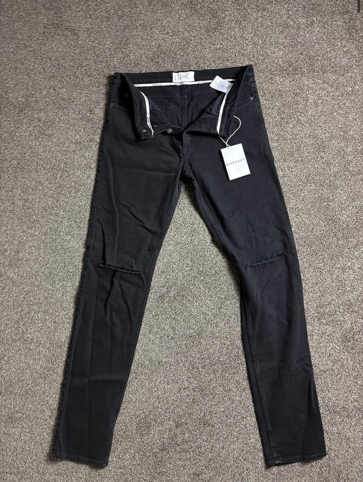 Givenchy Givenchy Distressed Jeans Size US 33 - 3 Thumbnail
