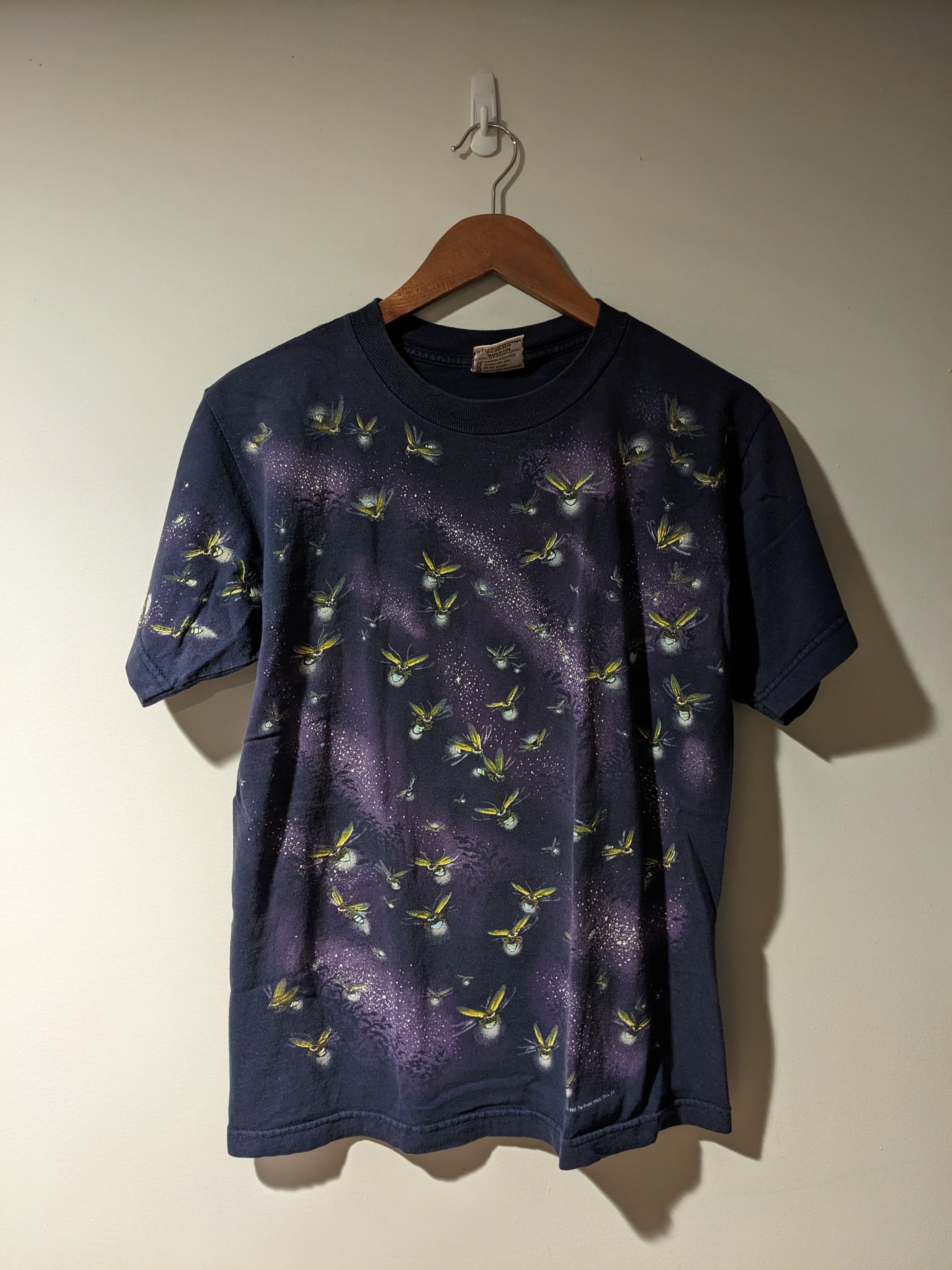 Vintage Vintage 1998 Fire Flies Bugs Animal Glow in the Dark T-Shirt Size US M / EU 48-50 / 2 - 1 Thumbnail