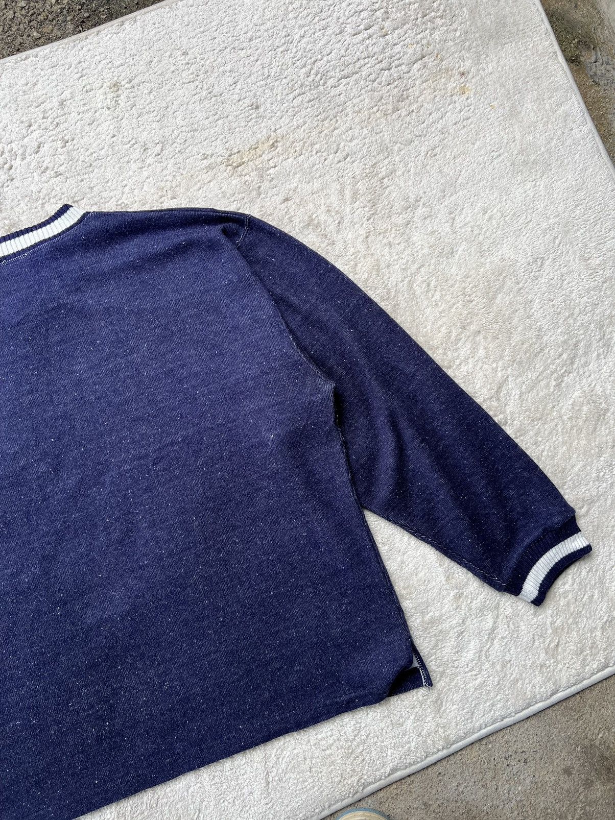 Champion × Vintage Vintage Champion Sweatshirt V-sheap coller Size US L / EU 52-54 / 3 - 15 Thumbnail