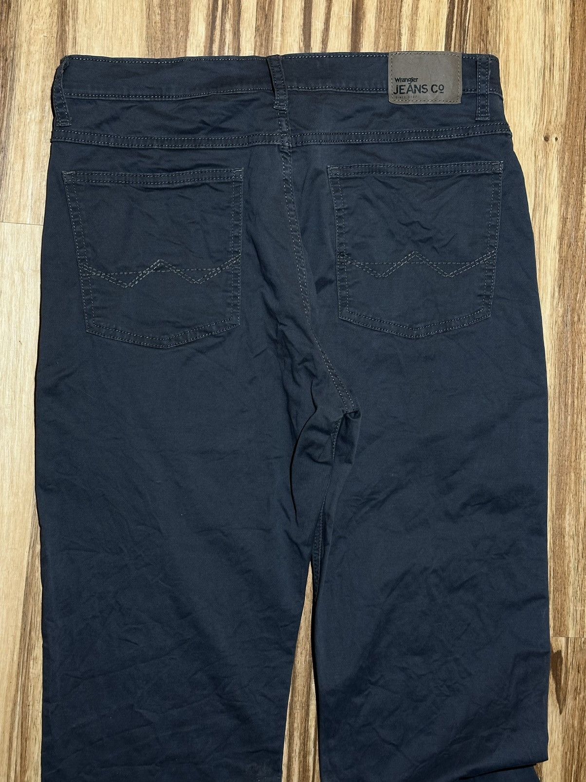 Wrangler Wrangler Straight Fit dark gray jeans Size US 32 / EU 48 - 7 Thumbnail