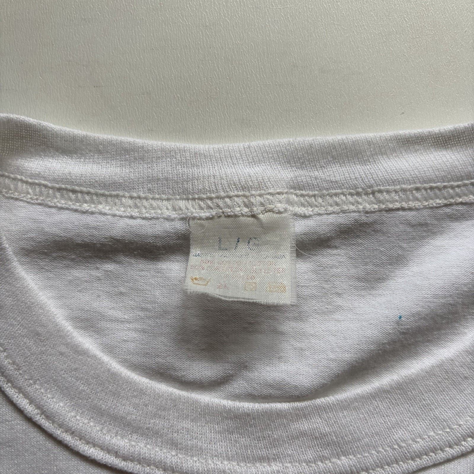 Vintage Vintage White Blank Shirt Small 90s Single Stitch 50/50 Rare Size US S / EU 44-46 / 1 - 3 Thumbnail