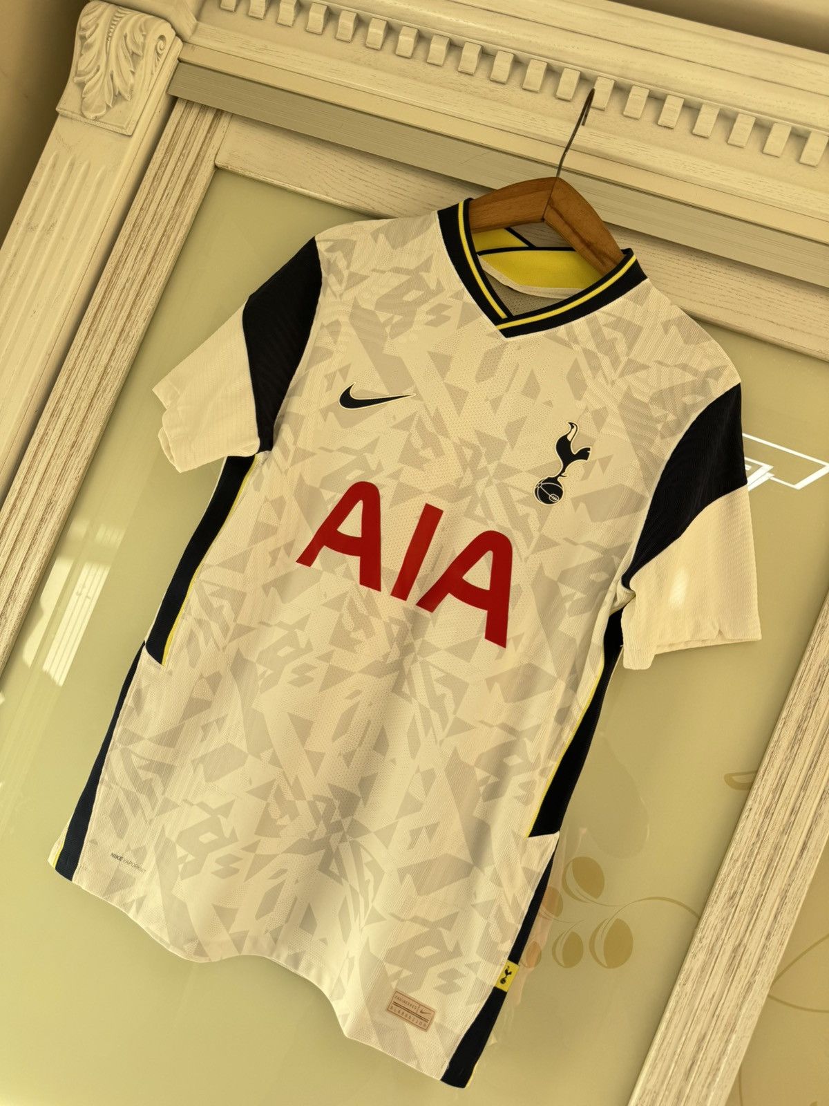 Nike Bale #9 Tottenham Hotspur 2020-2021 Player Issue Home Jersey Size US M / EU 48-50 / 2 - 3 Thumbnail