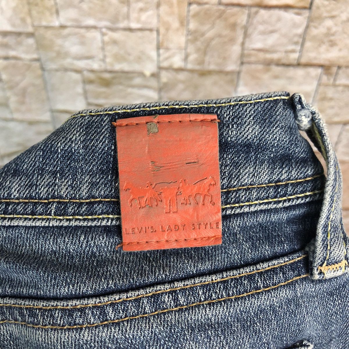 Levi's Levis Ladies Blue Disstressed Denim Pants #A606 Size 29" - 20 Thumbnail